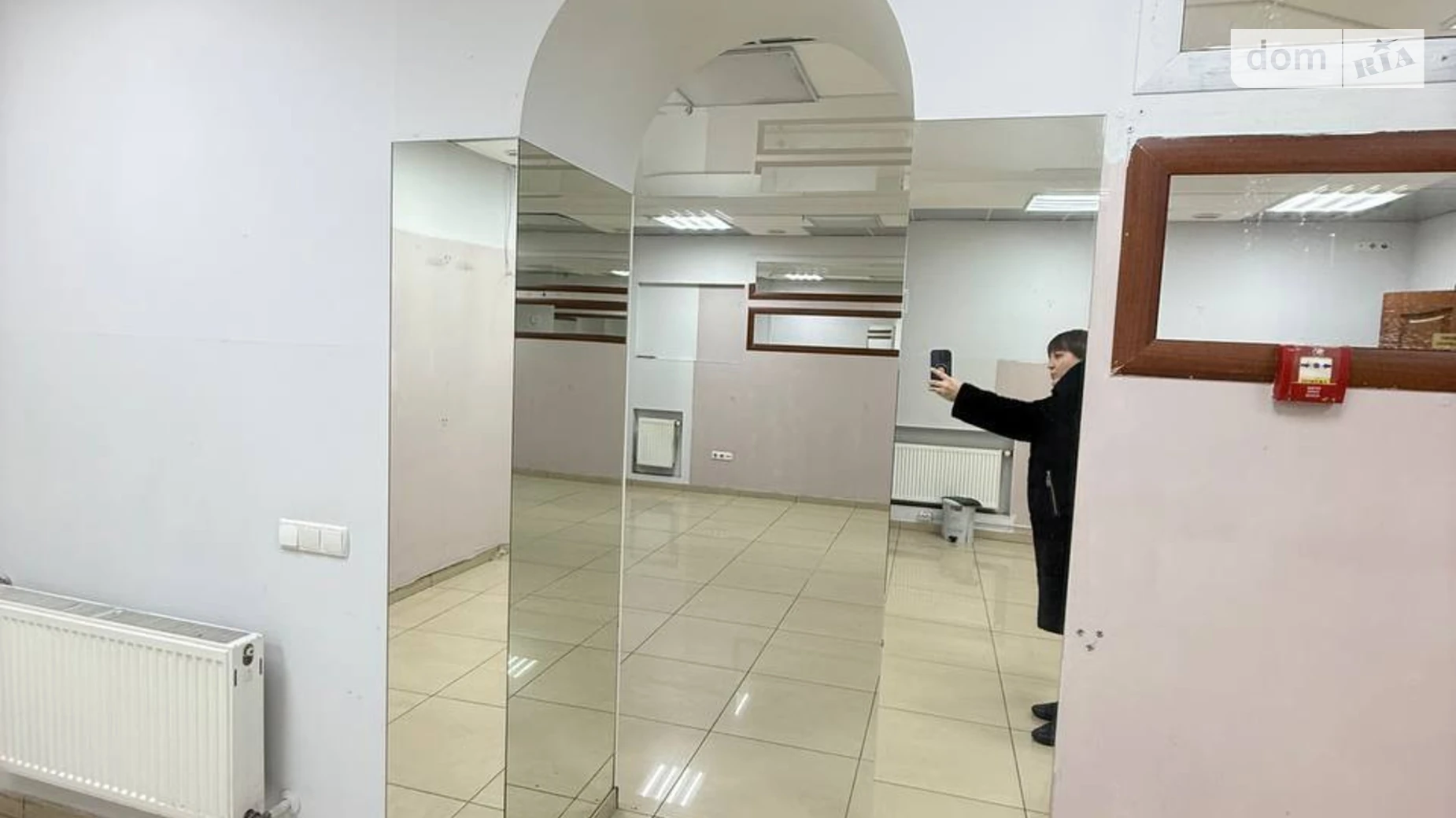 Сдается в аренду помещения свободного назначения 130 кв. м в 5-этажном здании, цена: 70000 грн - фото 2