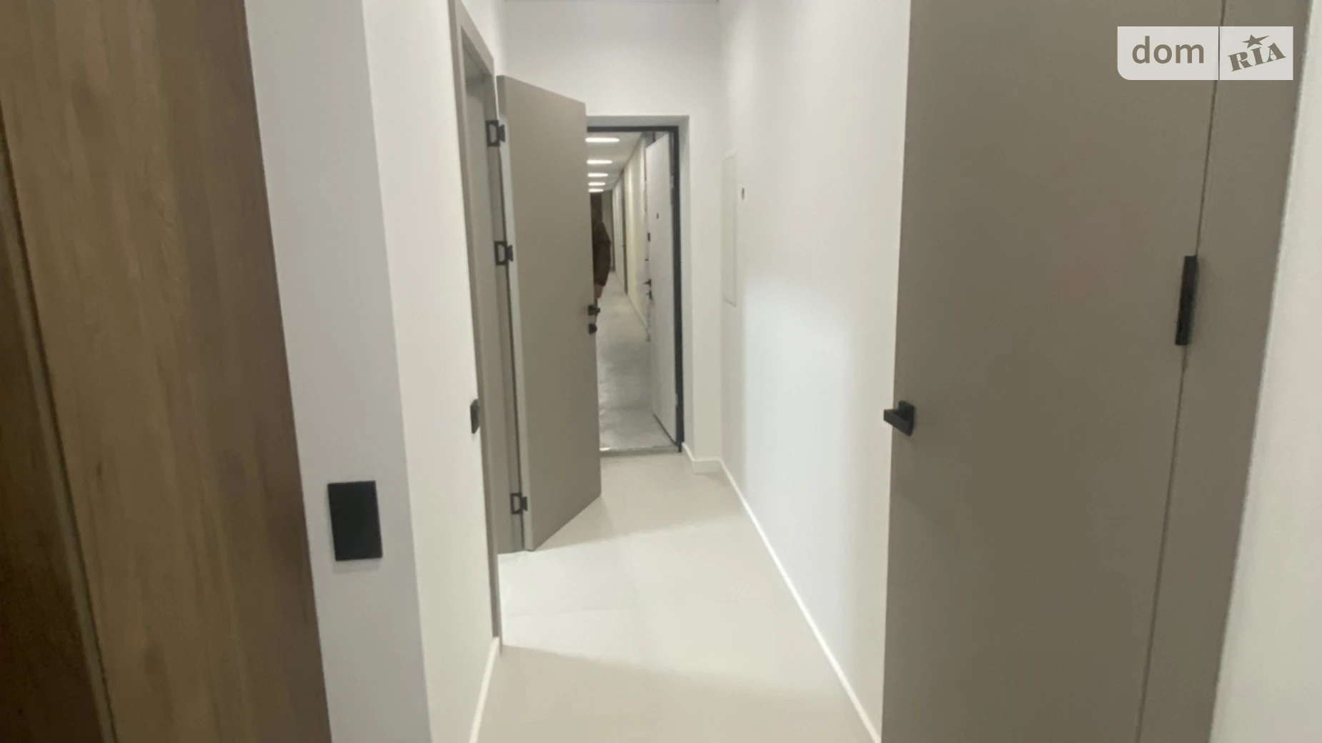 Продается 1-комнатная квартира 42.7 кв. м в Бармаках, ул. Атмосферная, 3 - фото 2