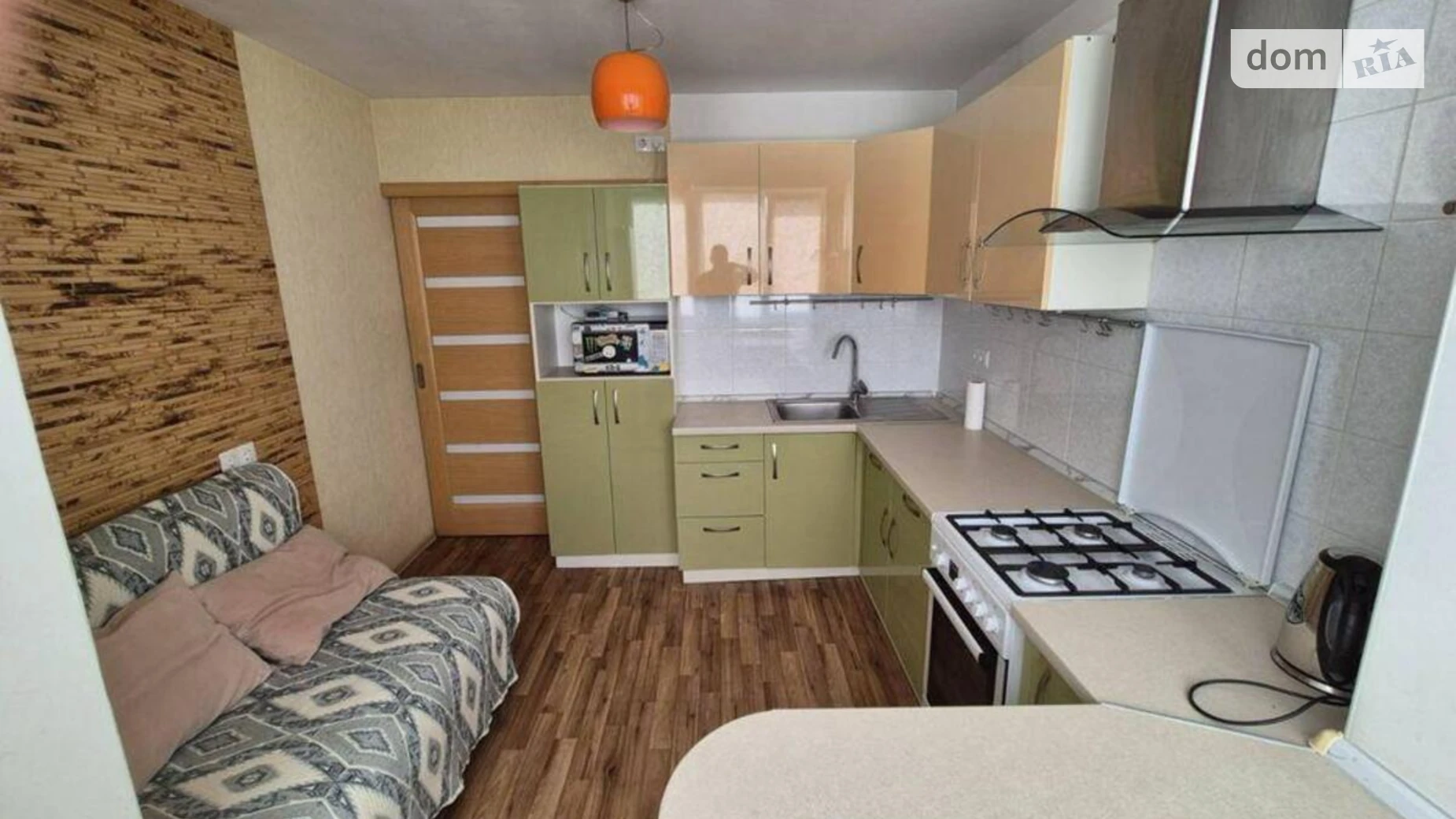 Продается 1-комнатная квартира 35 кв. м в Киеве, ул. Березняковская, 16 - фото 2