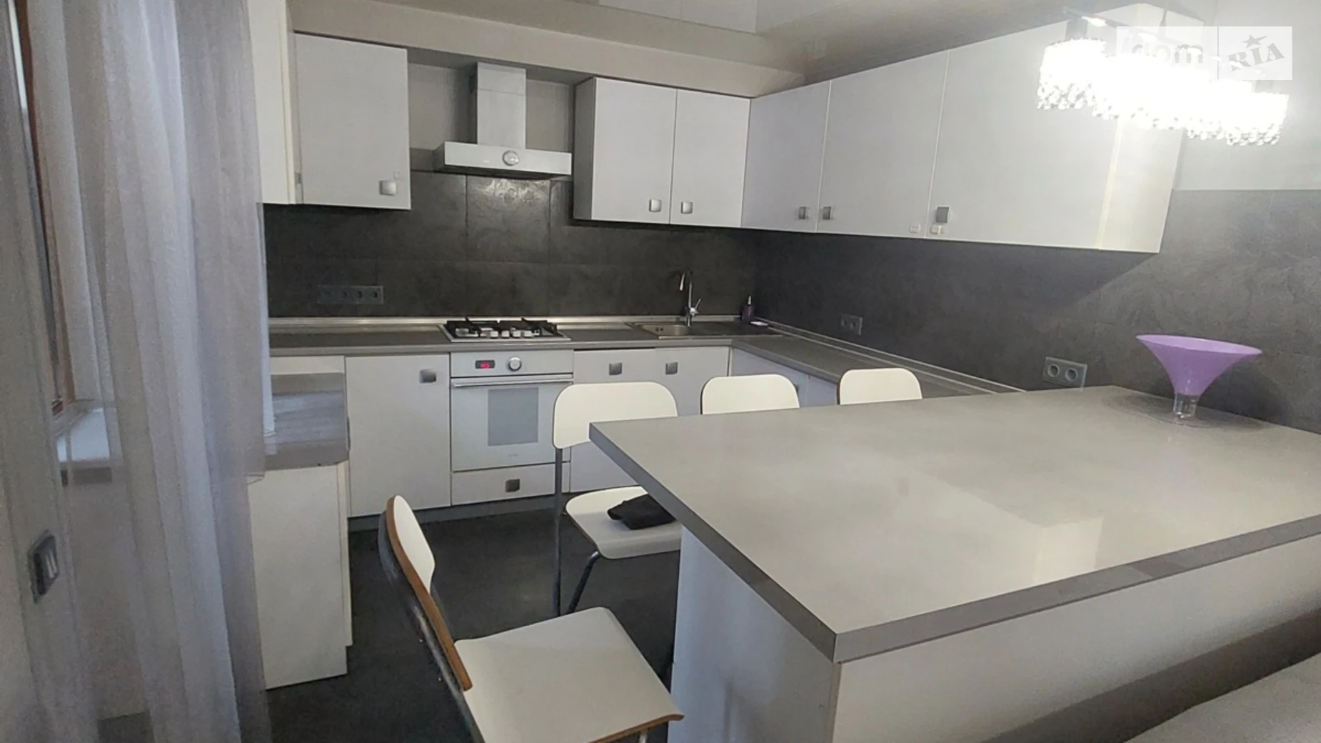 2-комнатная квартира 67 кв. м в Тернополе, ул. Коллонтая Гуго, 2 - фото 5