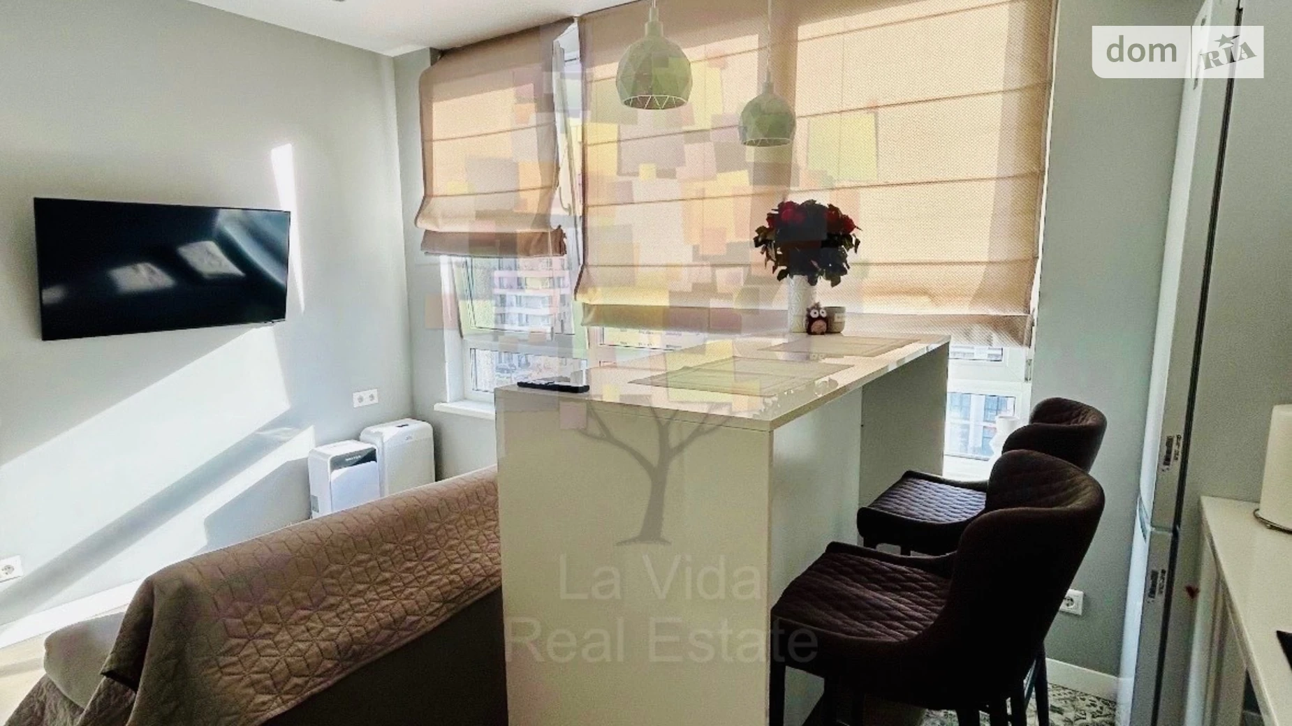 Продается 1-комнатная квартира 29.8 кв. м в Киеве, ул. Салютная, 2 корпус 1 - фото 4