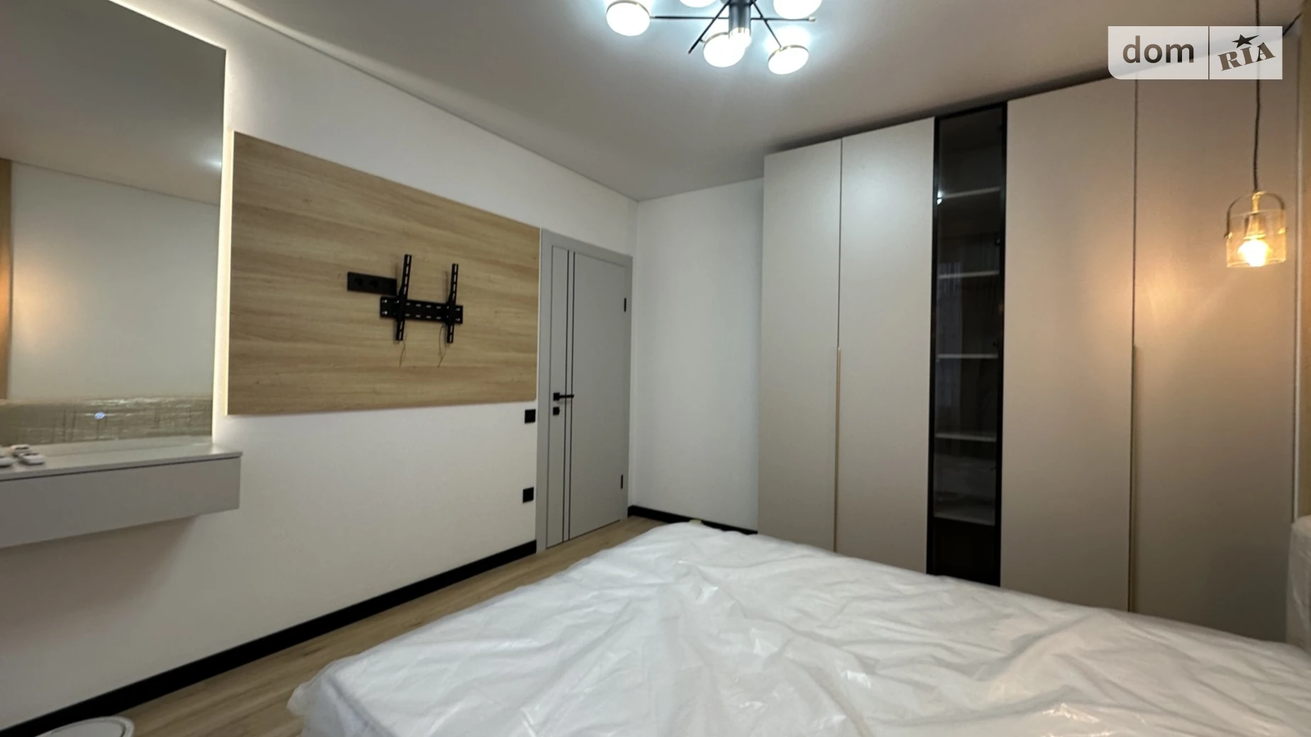 Продается 1-комнатная квартира 37 кв. м в Ивано-Франковске, цена: 78500 $ - фото 4