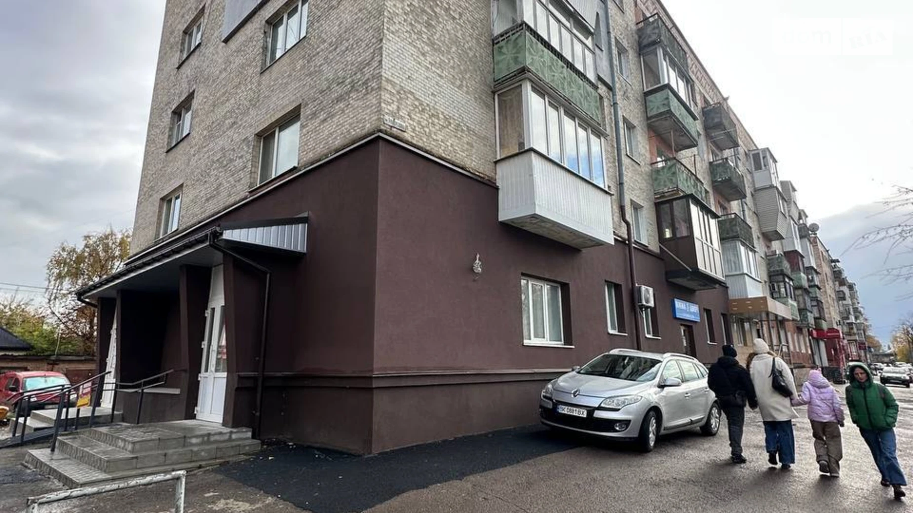 Сдается в аренду помещения свободного назначения 44.7 кв. м в 5-этажном здании, цена: 17870 грн - фото 2