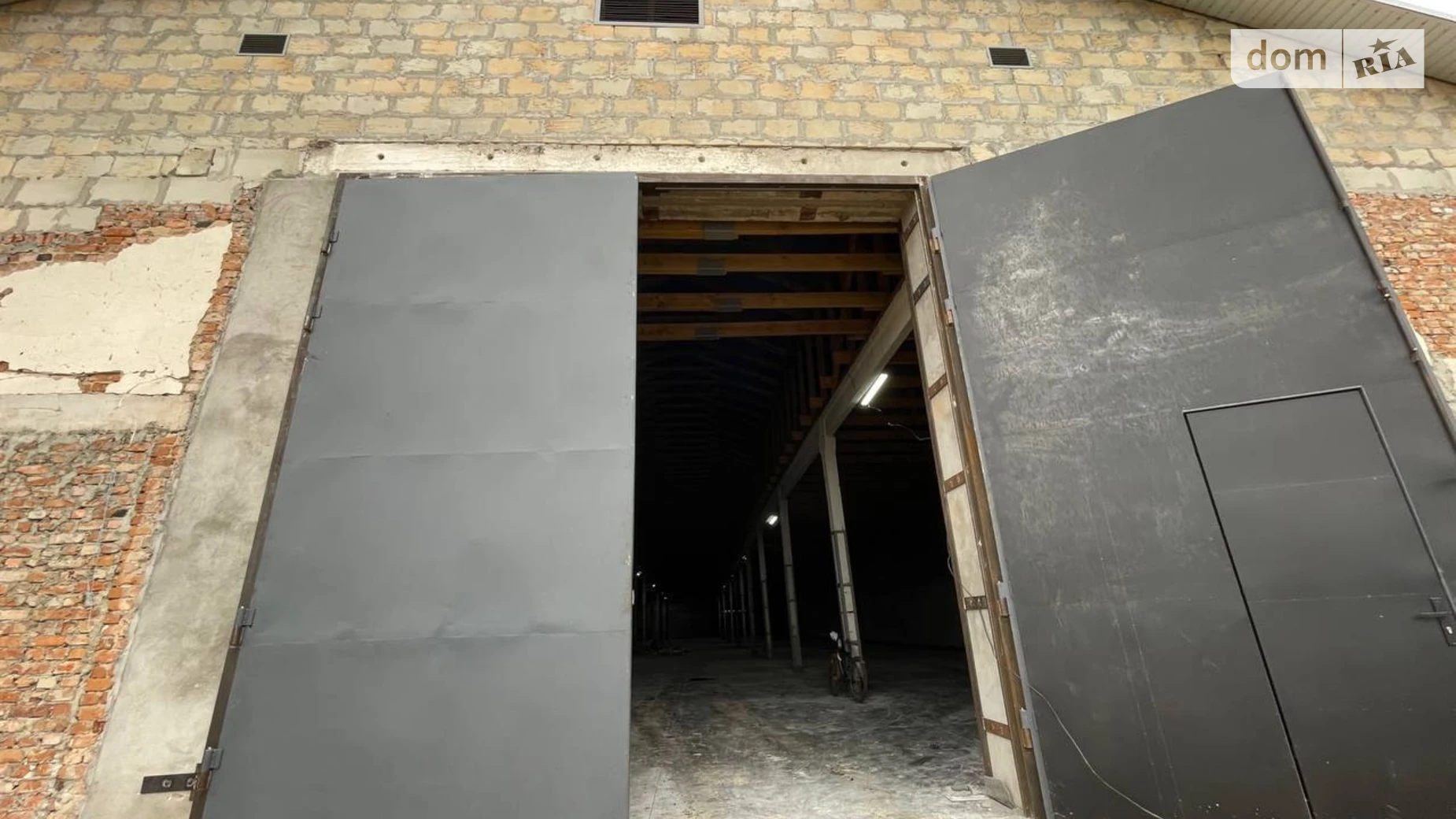 Сдается в аренду помещения свободного назначения 1520 кв. м в 1-этажном здании, цена: 121600 грн - фото 2