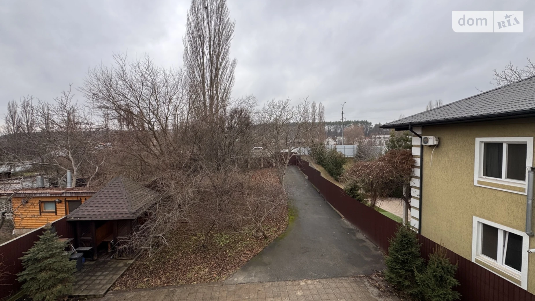 Продается дом на 3 этажа 267 кв. м с подвалом, цена: 250000 $ - фото 3