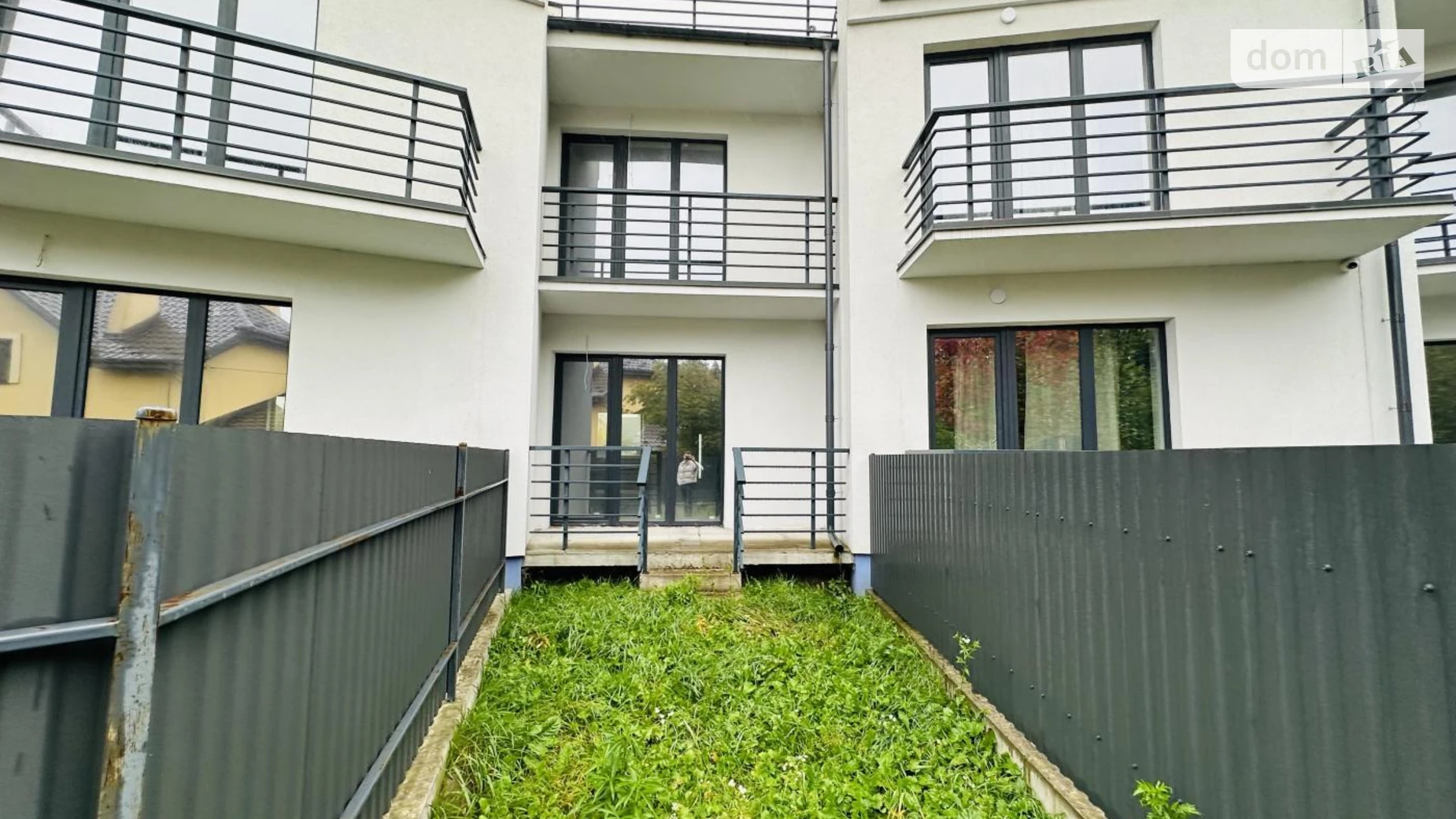 Продається будинок 3 поверховий 116.4 кв. м з балконом, цена: 98000 $ - фото 2