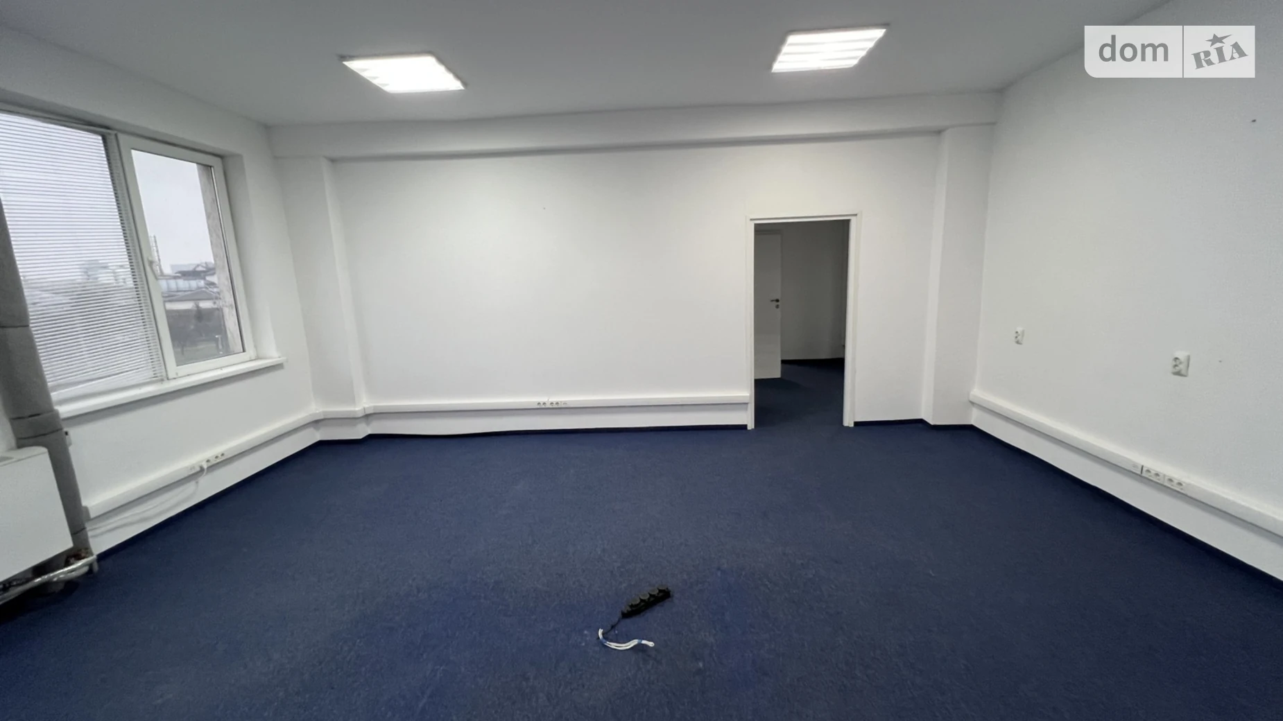 Сдается в аренду офис 74 кв. м в бизнес-центре, цена: 520 $ - фото 5