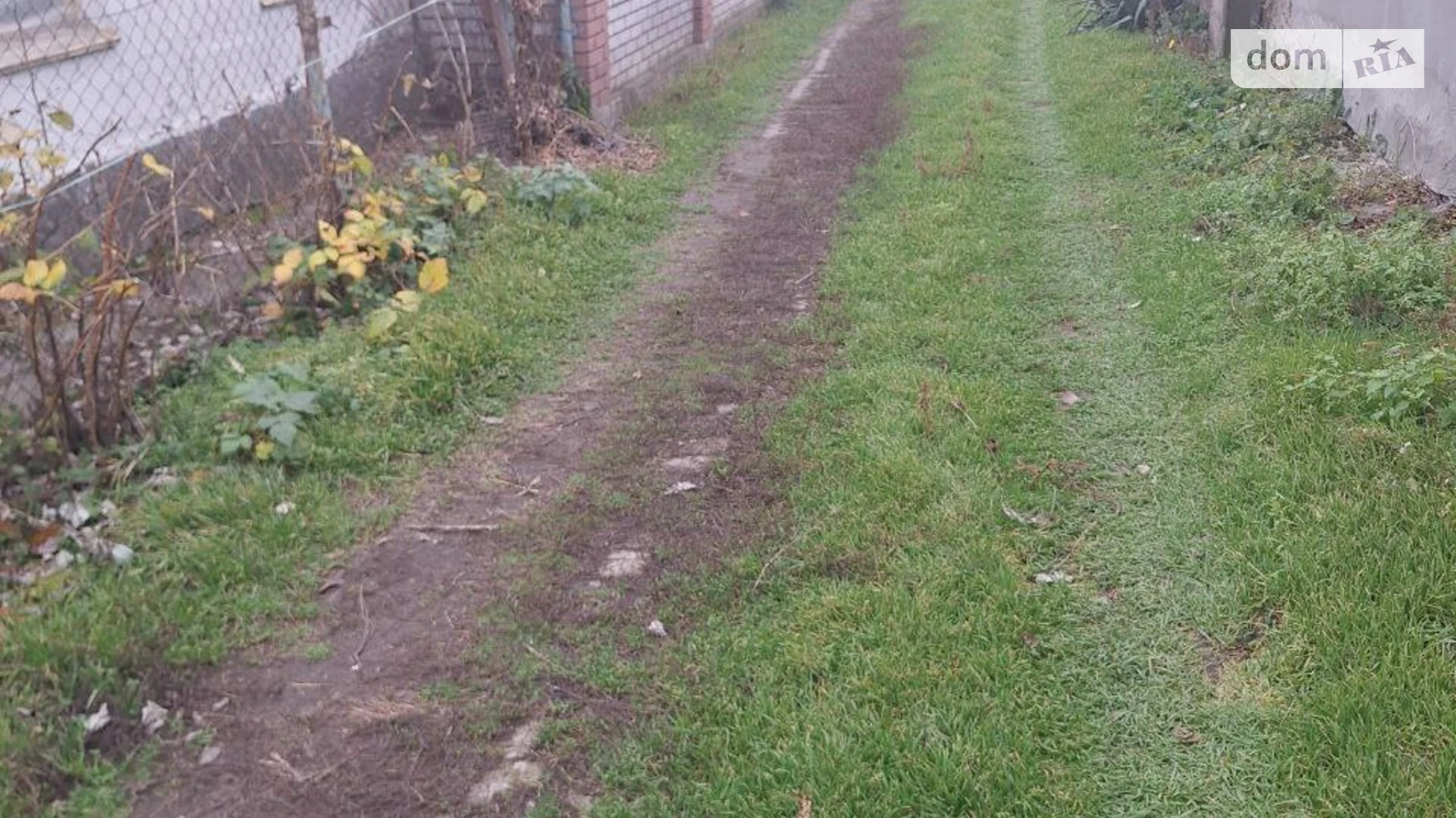 Продается одноэтажный дом 66 кв. м с бассейном, цена: 39000 $ - фото 3