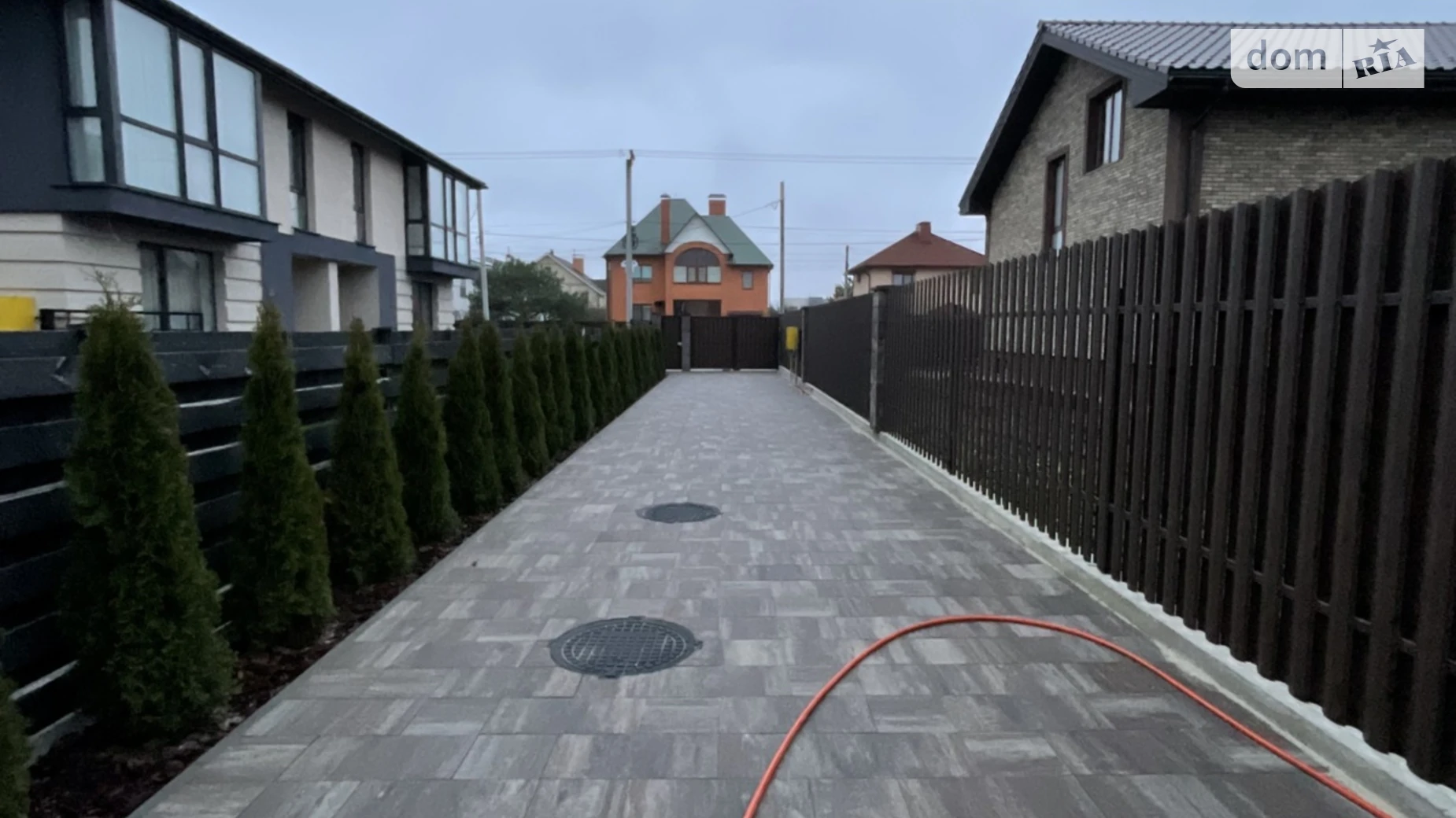 Продается дом на 2 этажа 150 кв. м с участком, цена: 190000 $ - фото 2