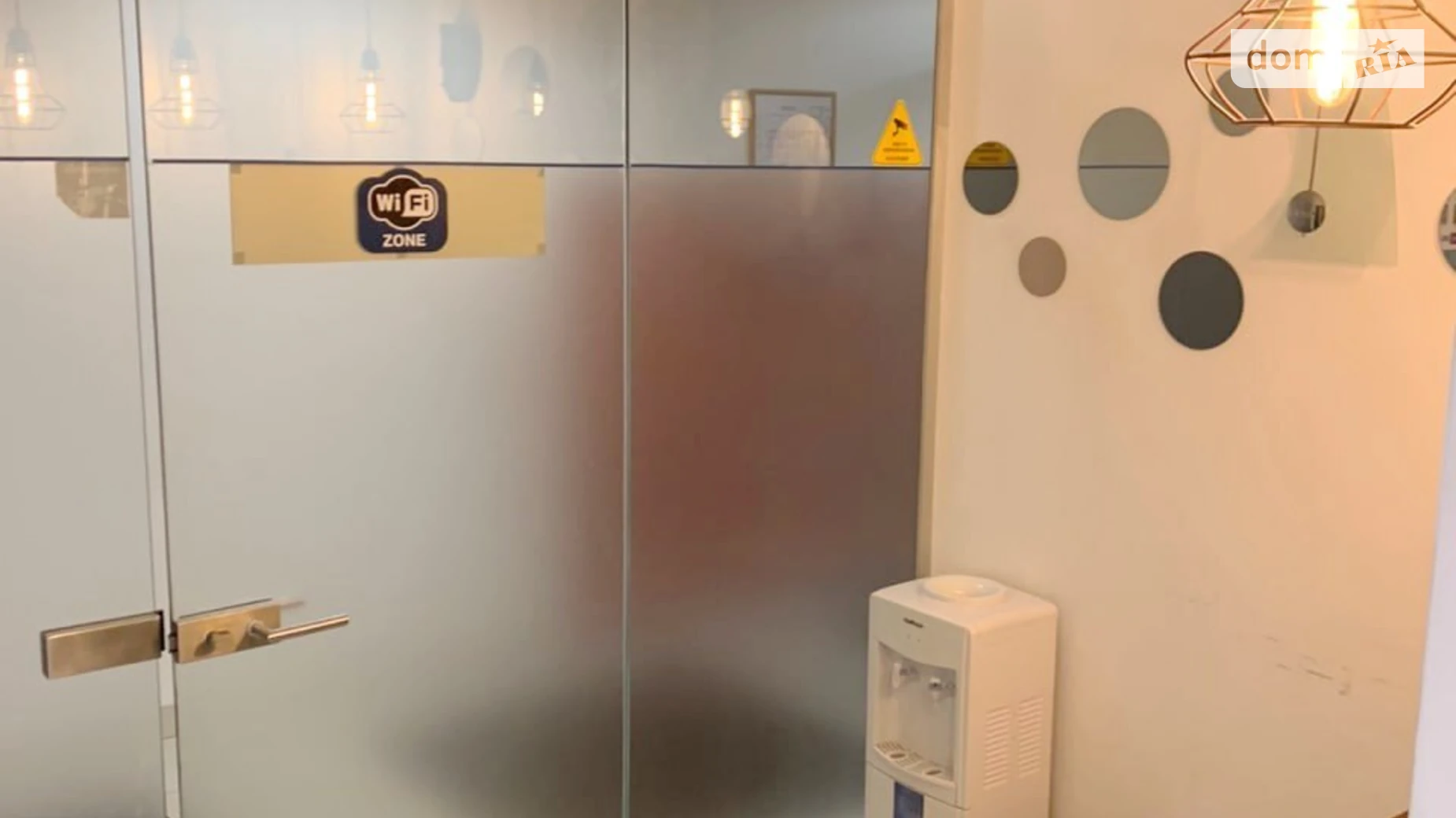 Сдается в аренду офис 20 кв. м в бизнес-центре, цена: 9000 грн - фото 4