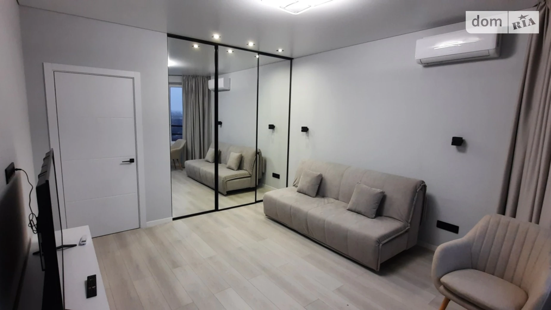 Сдается в аренду 1-комнатная квартира 44.3 кв. м в Полтаве, цена: 18000 грн - фото 2