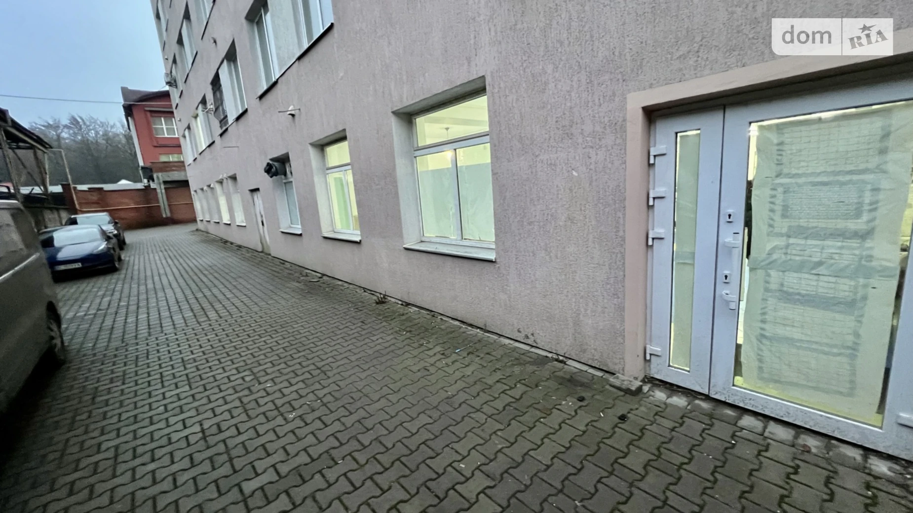 Сдается в аренду помещения свободного назначения 84 кв. м в 5-этажном здании, цена: 500 $ - фото 2