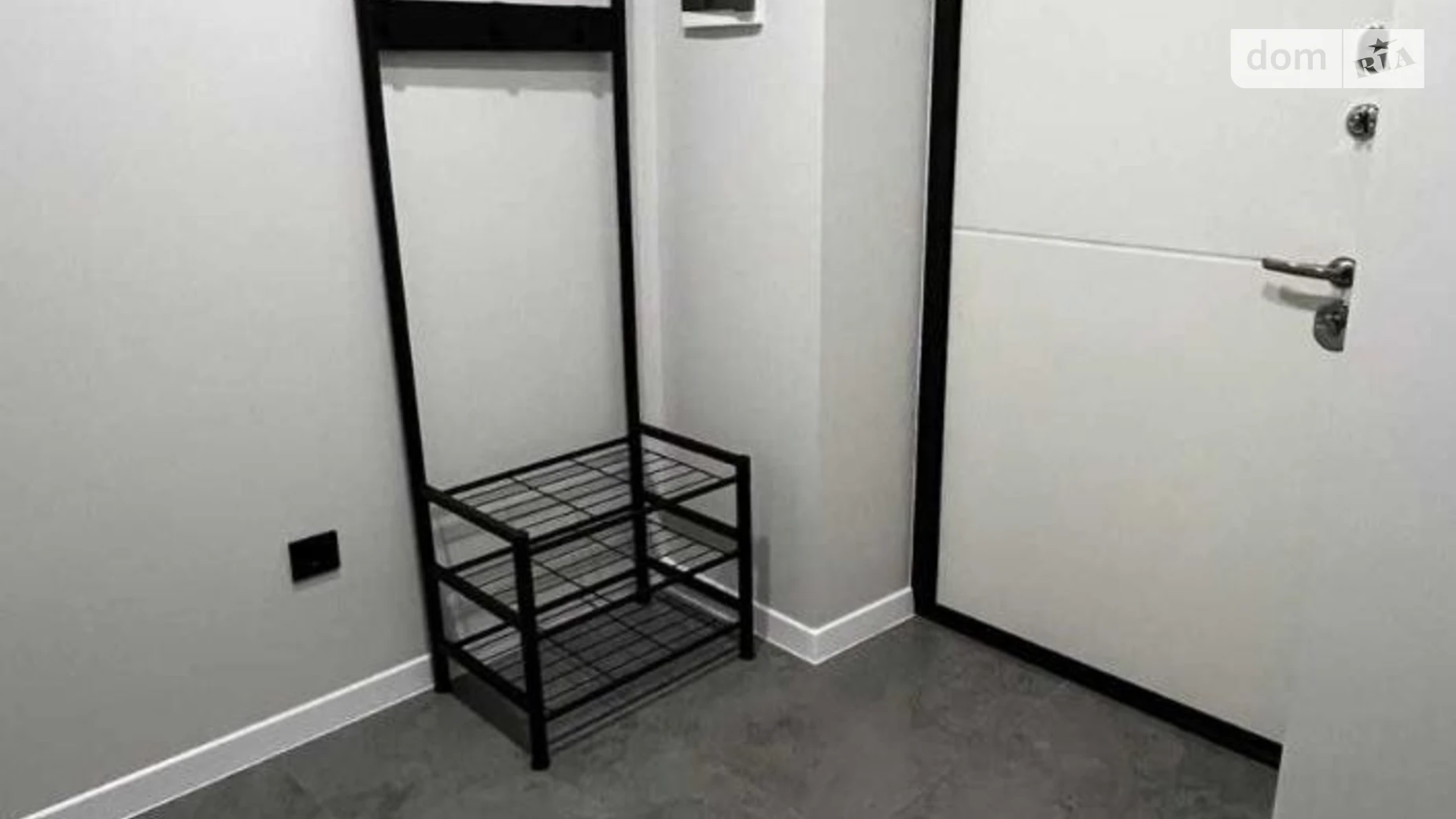 1-комнатная квартира 46 кв. м в Луцке, ул. Ровенская - фото 5