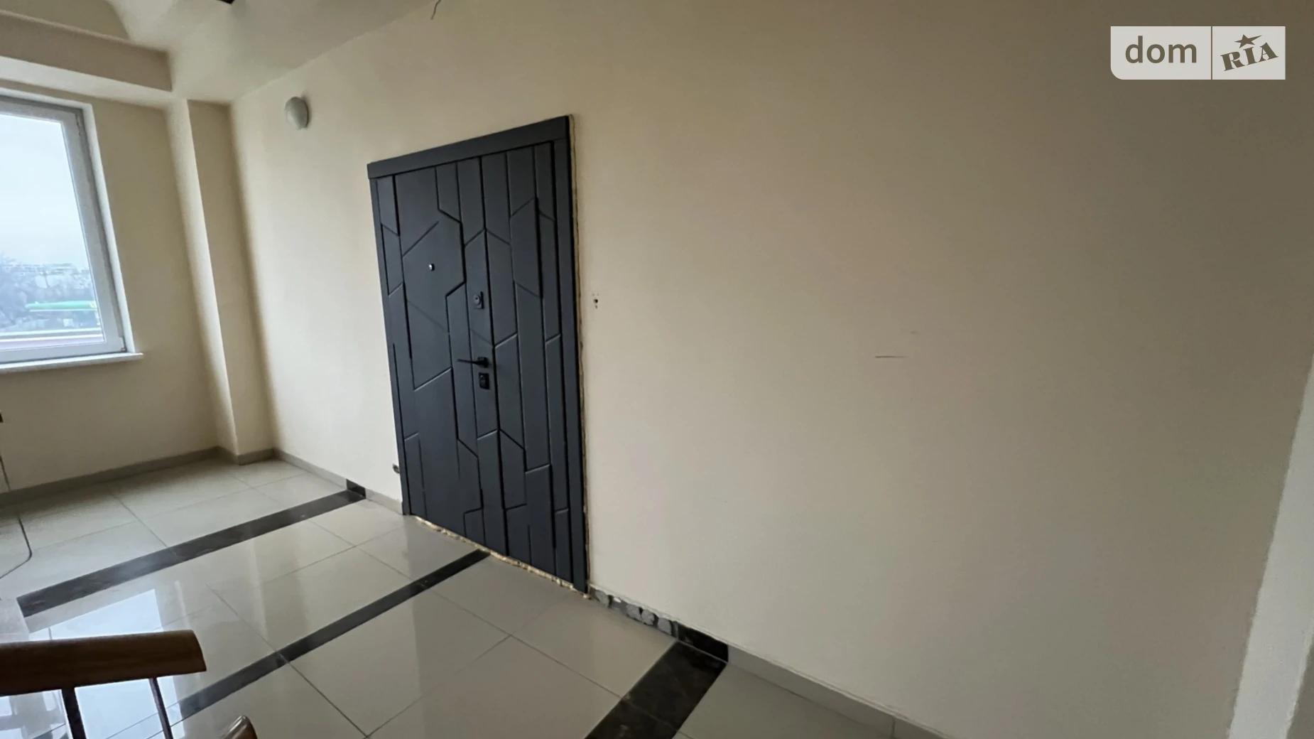 Сдается в аренду офис 246.44 кв. м в бизнес-центре, цена: 1725 $ - фото 3