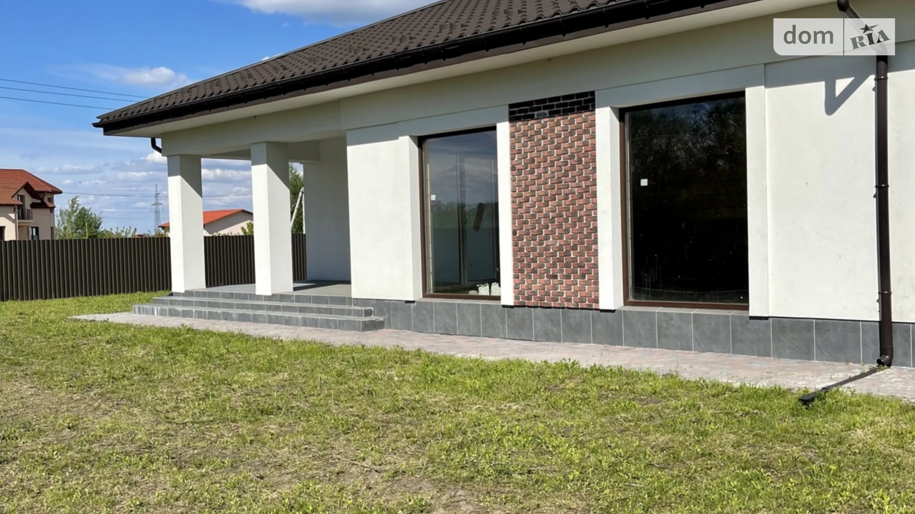 Продается одноэтажный дом 218 кв. м с гаражом, цена: 155000 $ - фото 3