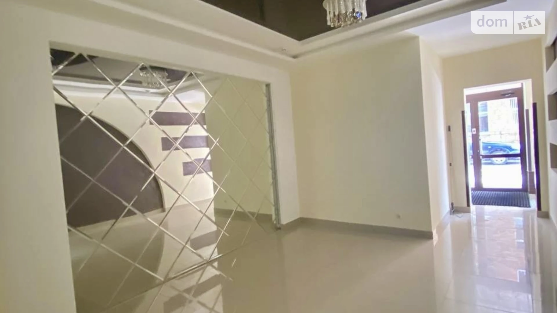 Продается 1-комнатная квартира 62.6 кв. м в Хмельницком, цена: 65000 $ - фото 2