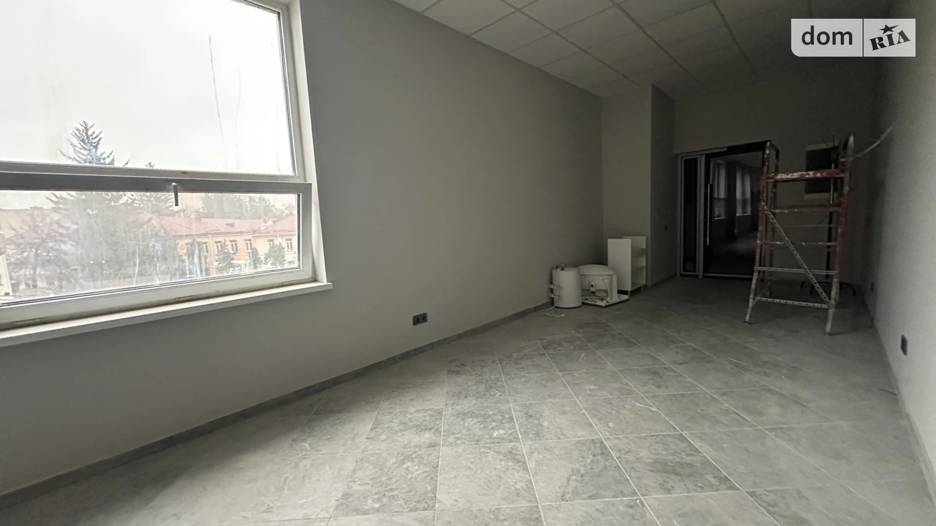 Сдается в аренду помещения свободного назначения 241 кв. м в 6-этажном здании, цена: 2651 $ - фото 3