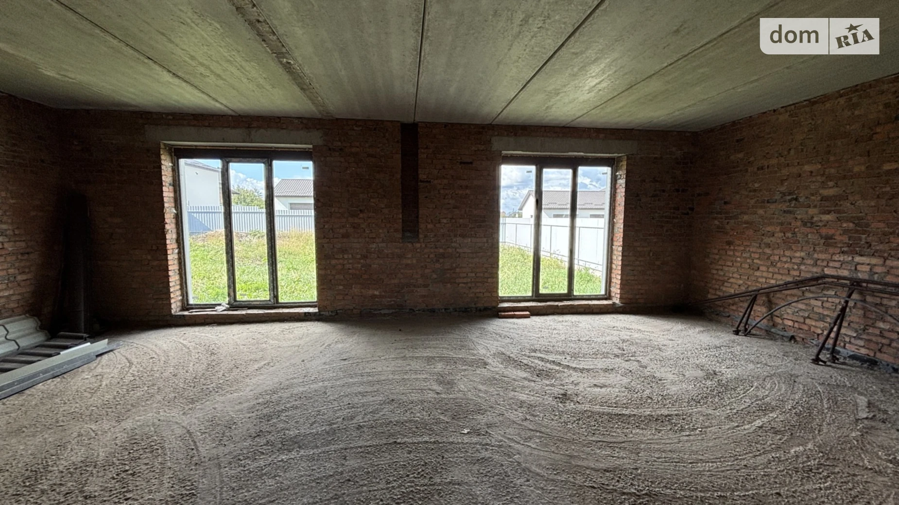 Продается дом на 2 этажа 175 кв. м с беседкой, цена: 100000 $ - фото 4