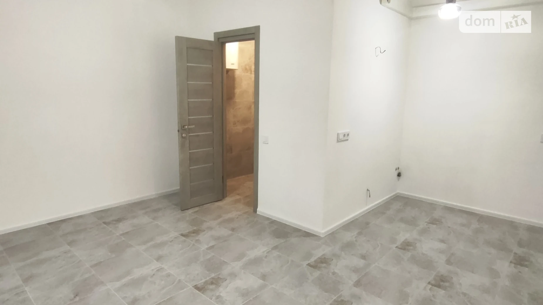 Продается дом на 2 этажа 50 кв. м с камином, цена: 68000 $ - фото 2