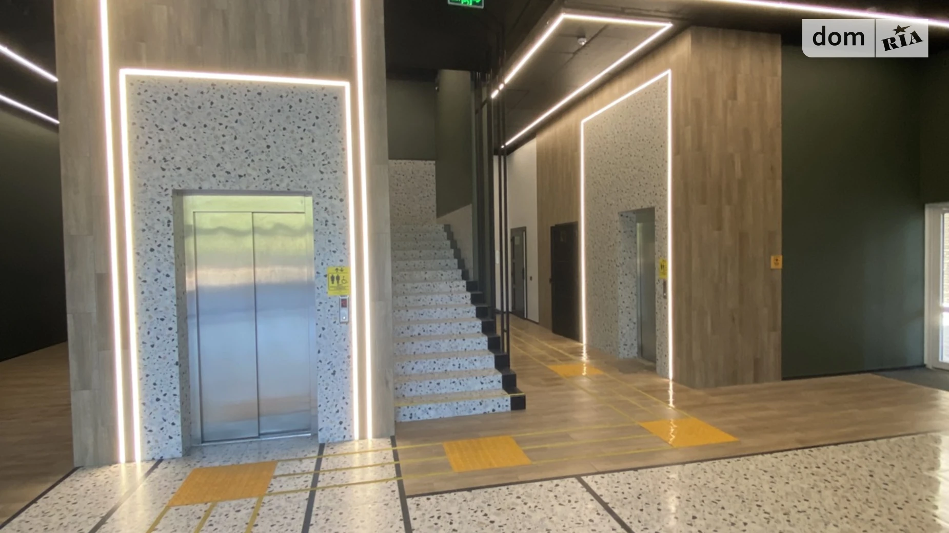 Сдается в аренду офис 69 кв. м в бизнес-центре, цена: 24150 грн - фото 3