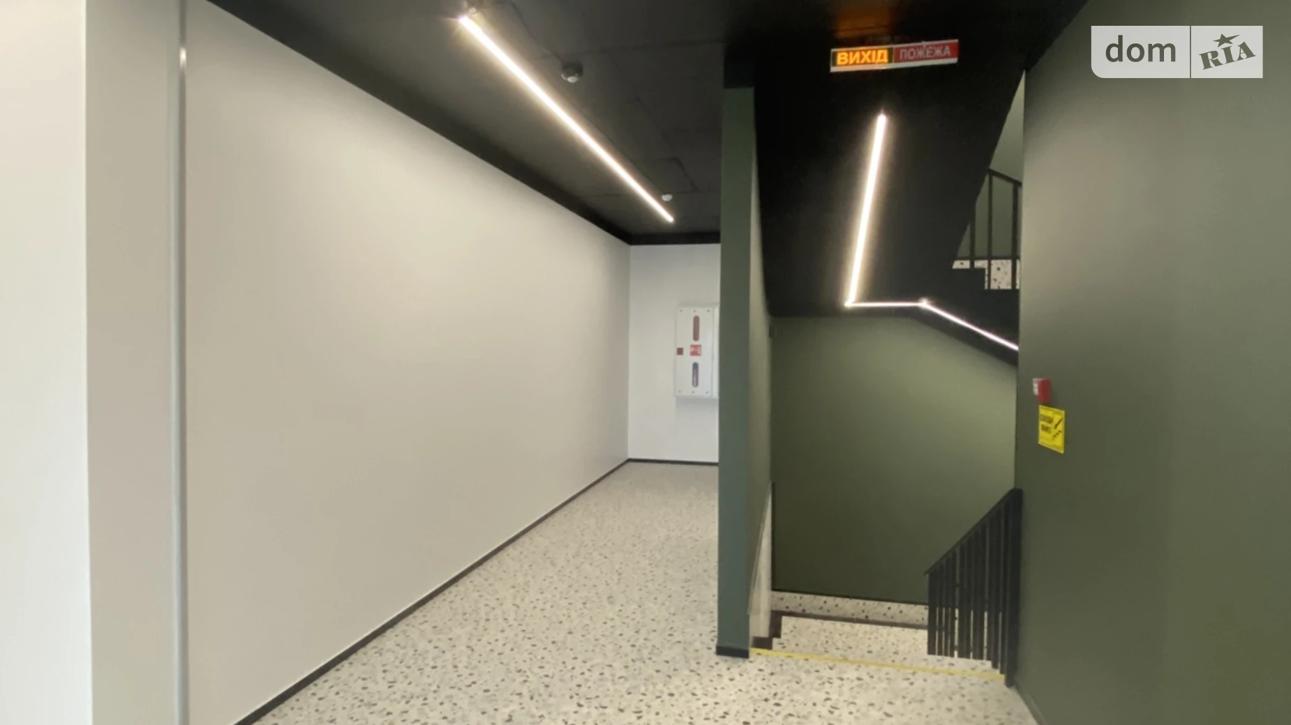 Сдается в аренду офис 69 кв. м в бизнес-центре, цена: 24150 грн - фото 5