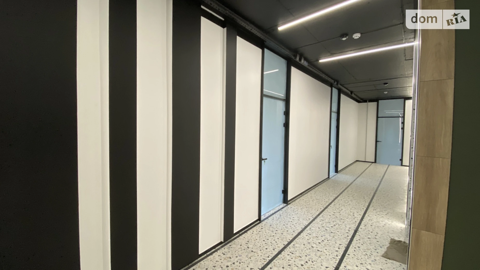 Сдается в аренду помещения свободного назначения 160 кв. м в 5-этажном здании, цена: 51200 грн - фото 5