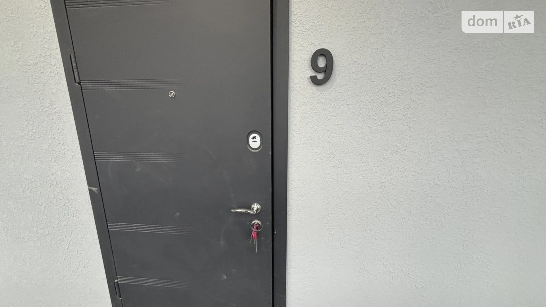 Продается 1-комнатная квартира 46 кв. м в, цена: 66999 $ - фото 2