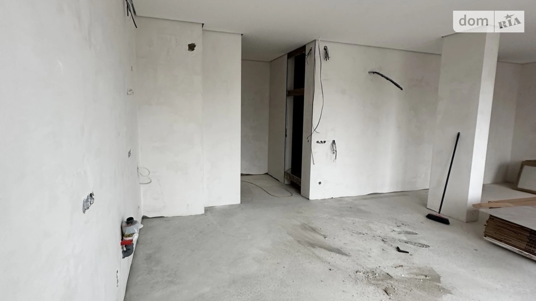 Продается 3-комнатная квартира 132 кв. м в Ужгороде, ул. Собранецкая, 100 - фото 5