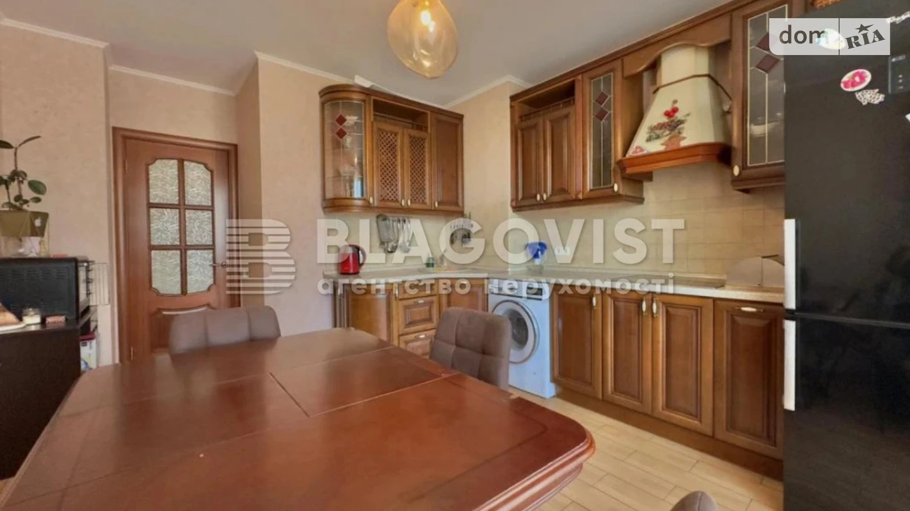 Продается 1-комнатная квартира 52 кв. м в Киеве, ул. Юрия Шумского, 1 - фото 3