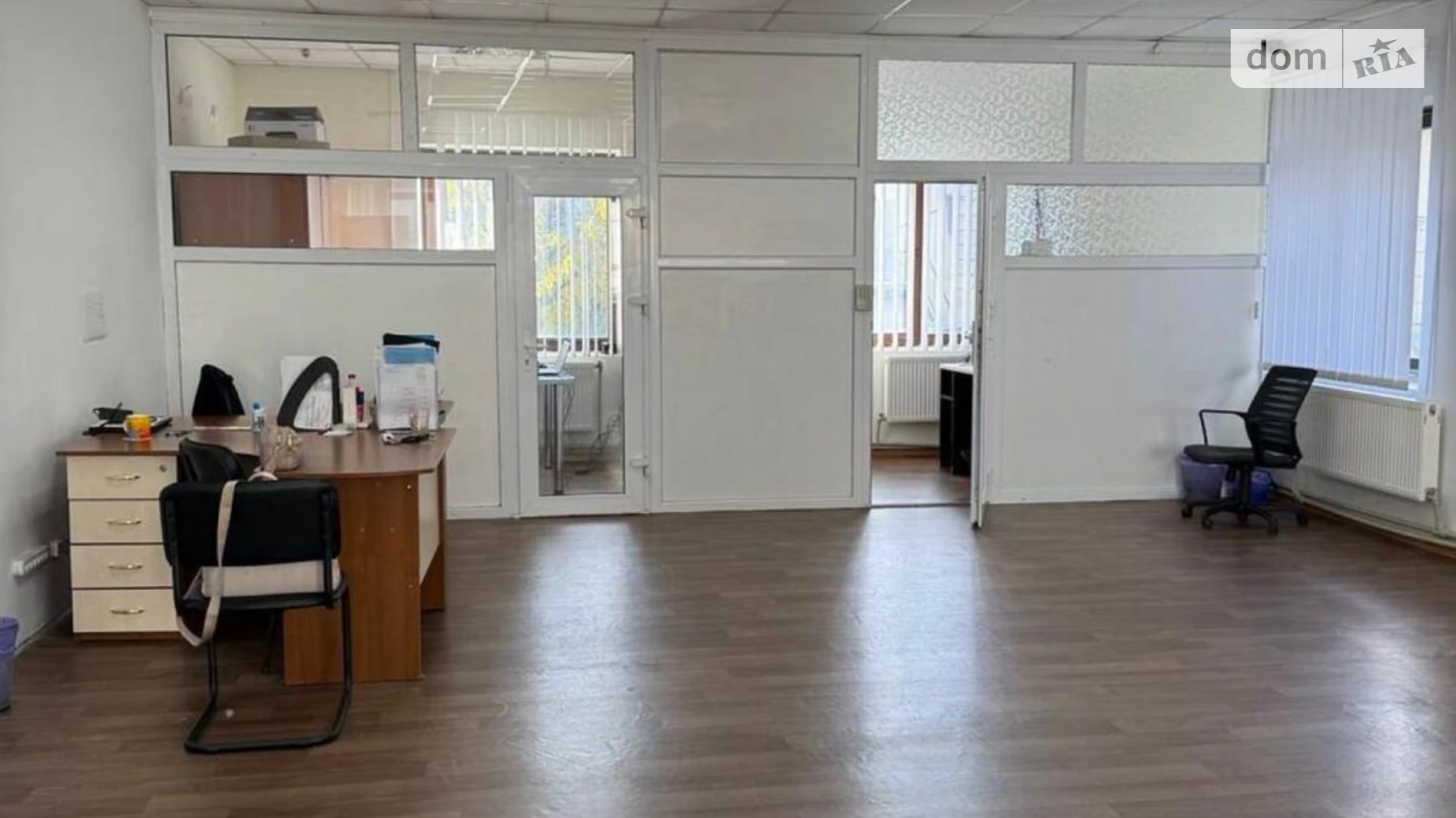 Сдается в аренду офис 76 кв. м в бизнес-центре, цена: 15000 грн - фото 3