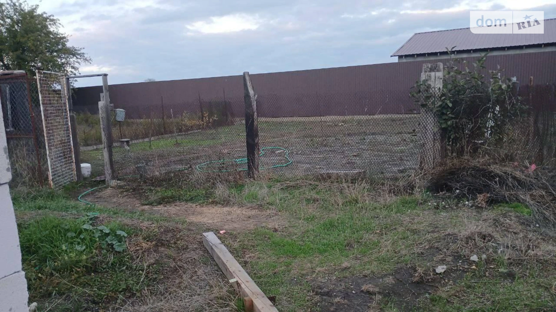 Продается одноэтажный дом 102 кв. м с камином, цена: 35000 $ - фото 2