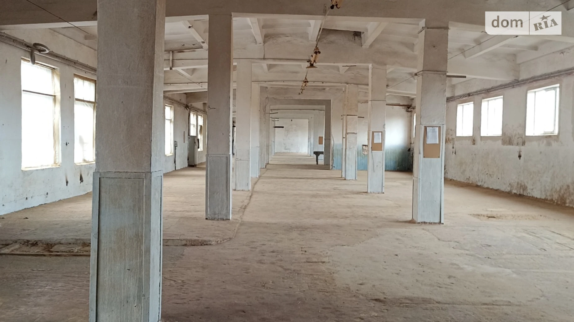 Сдается в аренду помещения свободного назначения 1000 кв. м в 2-этажном здании, цена: 100000 грн - фото 4