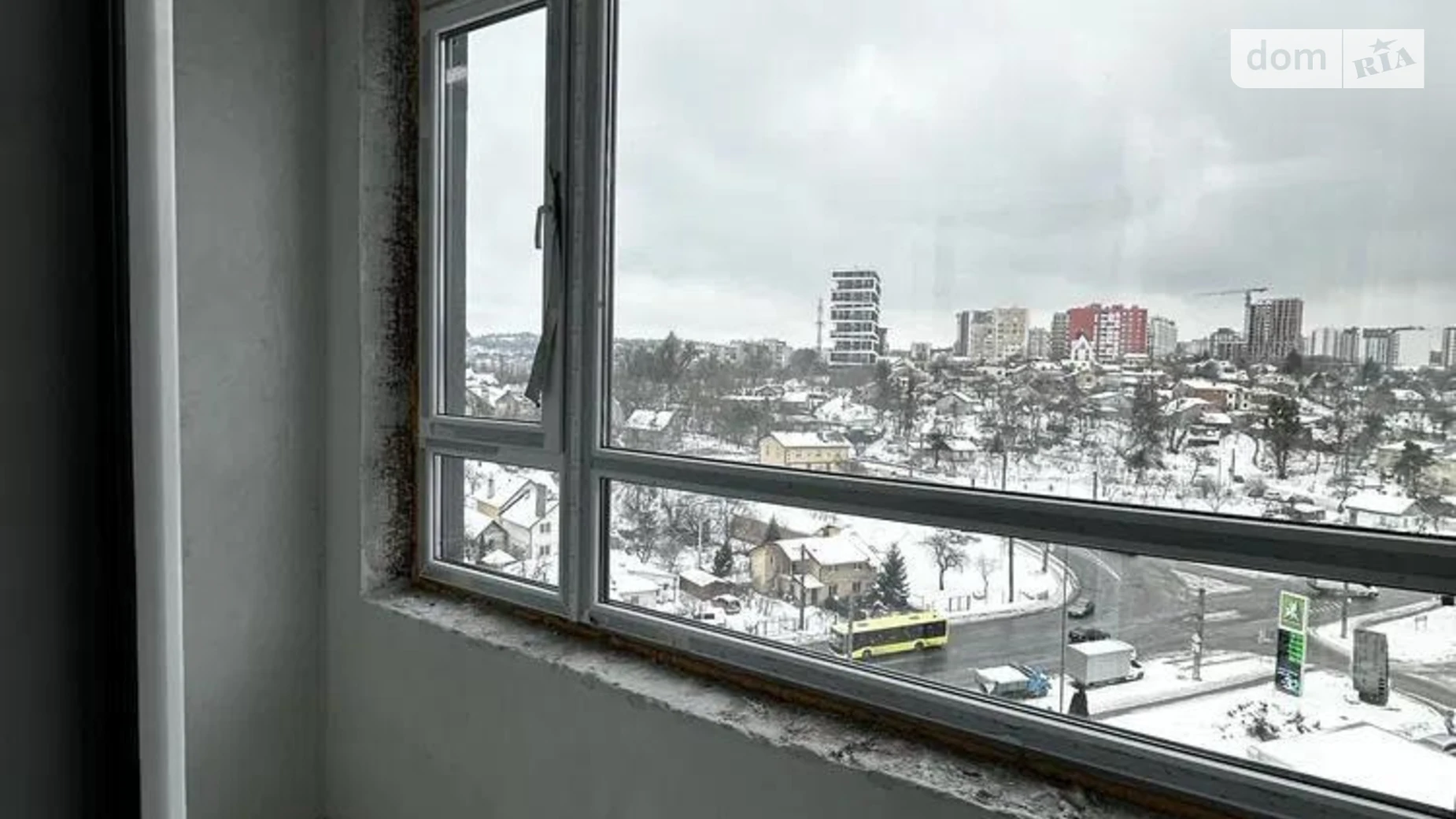 Продается 1-комнатная квартира 45 кв. м в Львове, ул. Топольная, 4Г - фото 3