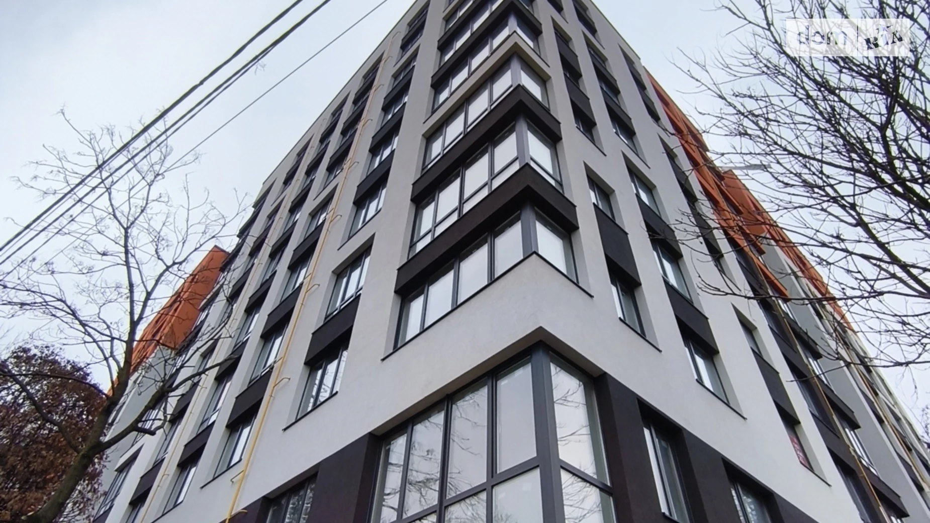 Продается 1-комнатная квартира 43.6 кв. м в Ивано-Франковске, цена: 42800 $ - фото 2