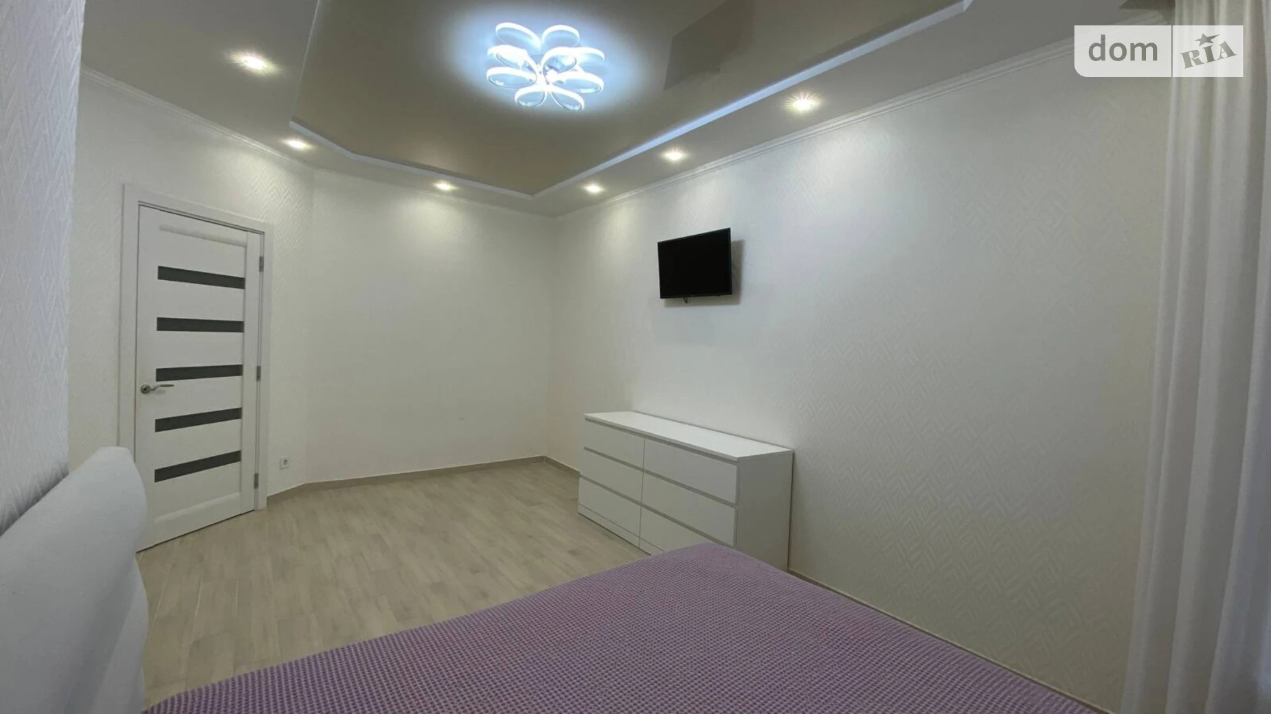 Сдается в аренду 1-комнатная квартира 42 кв. м в Софиевской Борщаговке, просп. Мартынова, 9 - фото 3