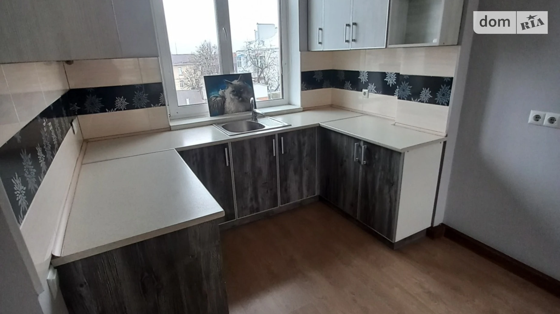 Сдается в аренду офис 45 кв. м в бизнес-центре, цена: 20000 грн - фото 3