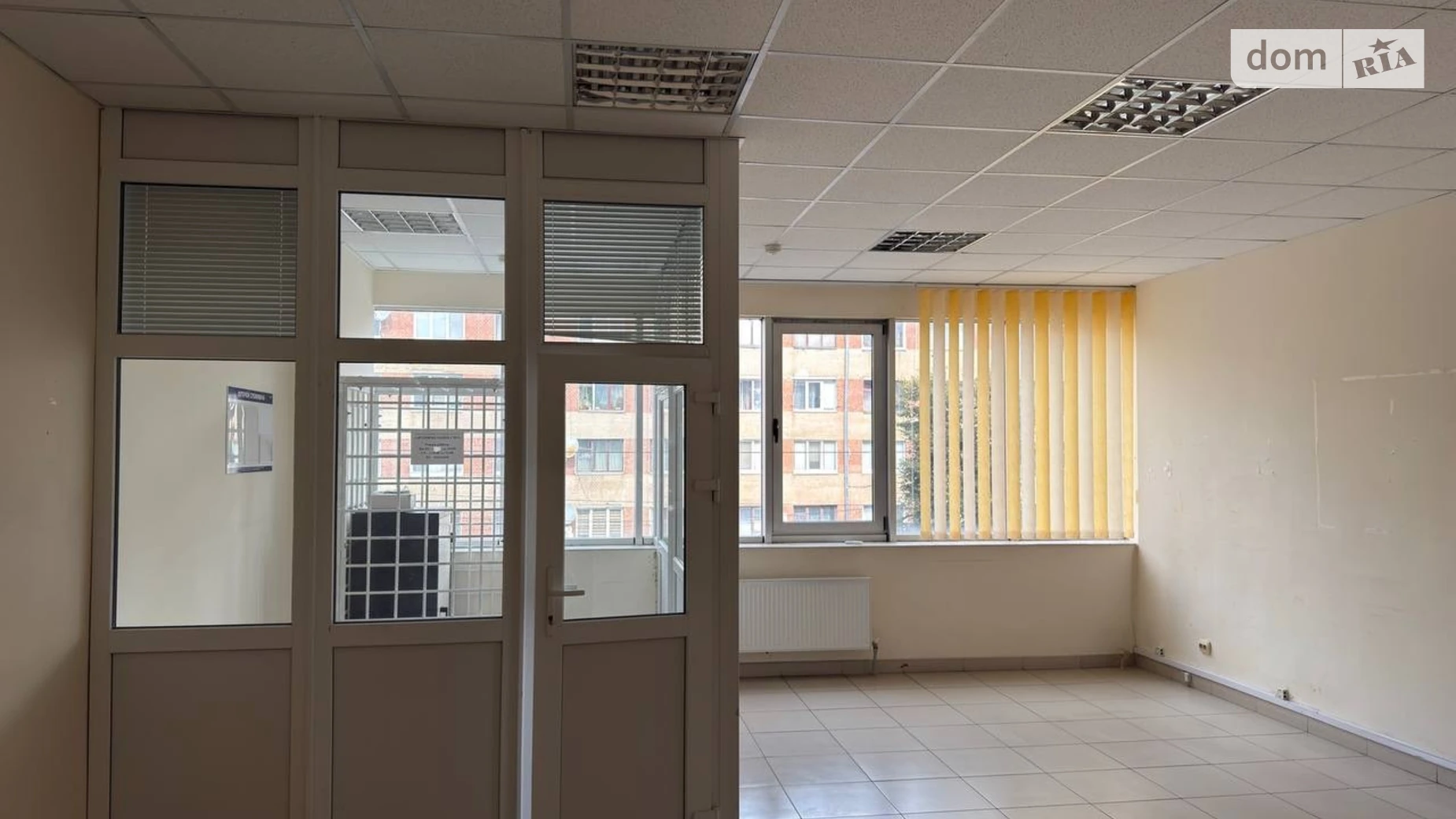 Сдается в аренду офис 45.1 кв. м в бизнес-центре, цена: 11660 грн - фото 3