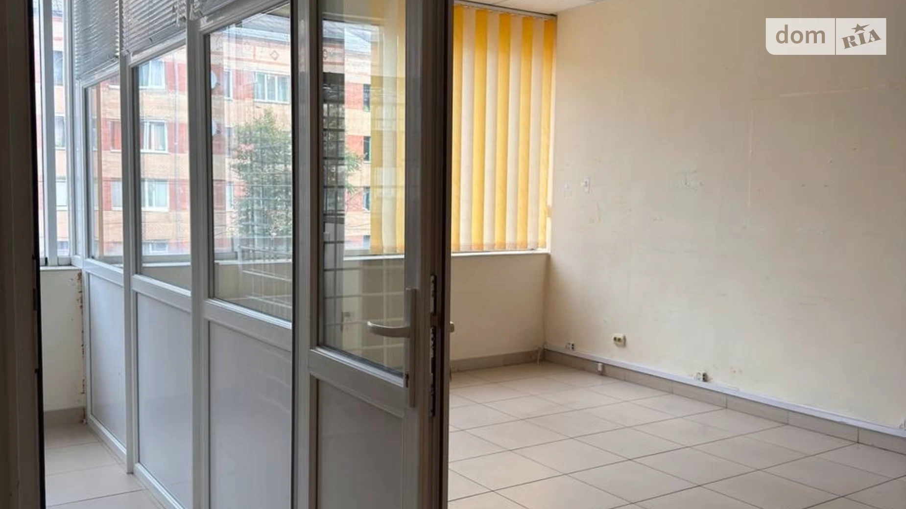 Сдается в аренду офис 45.1 кв. м в бизнес-центре, цена: 11660 грн - фото 2