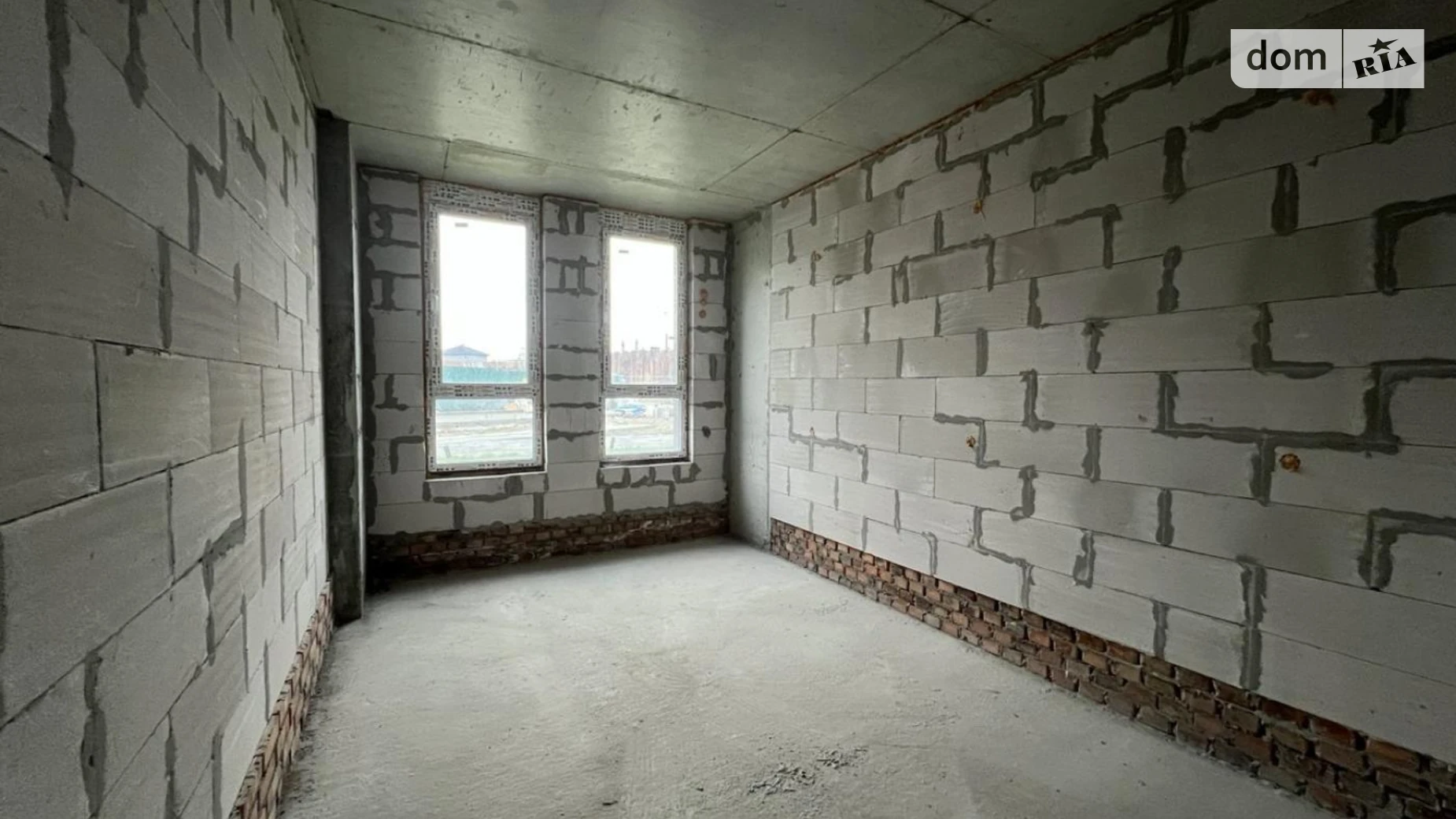 Продается 2-комнатная квартира 80.3 кв. м в Львове, ул. Хмельницкого Богдана, 207 - фото 3