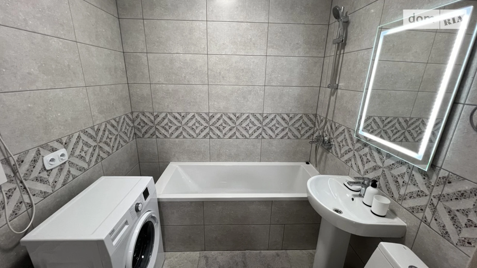 Сдается в аренду 1-комнатная квартира 45 кв. м в Ровно, ул. Студенческая, 28 - фото 5