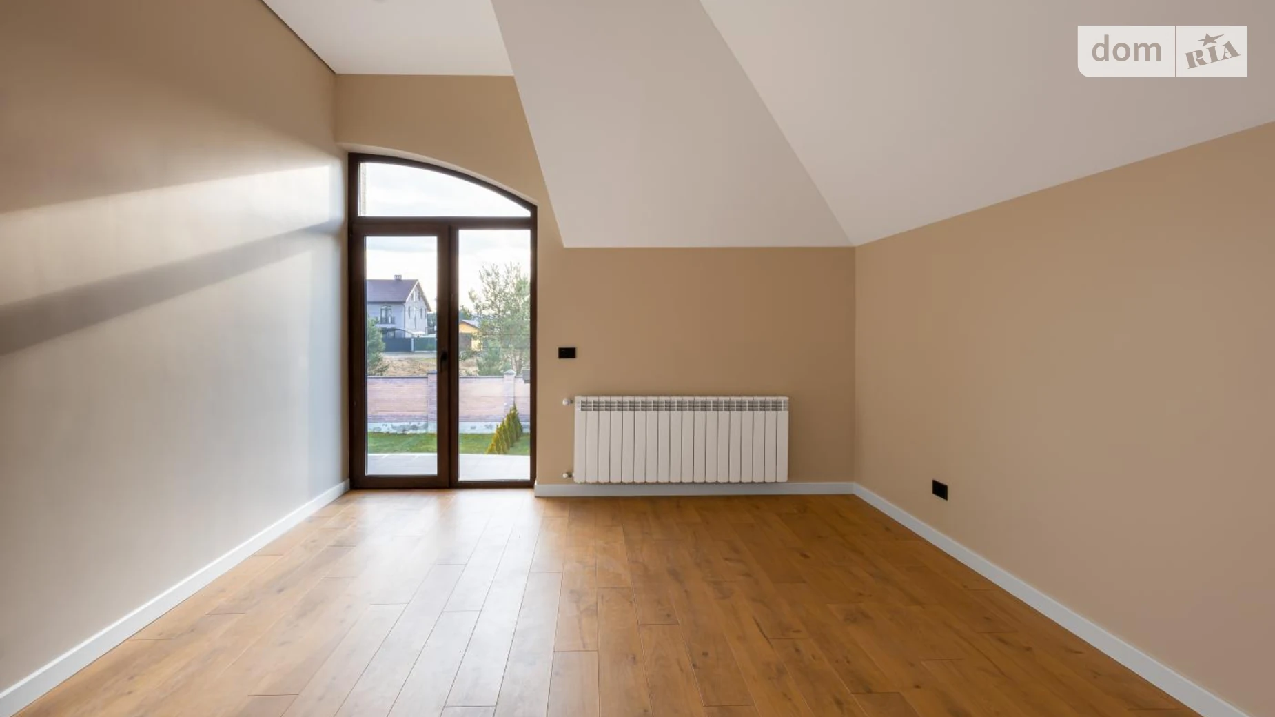 Продается дом на 2 этажа 236.5 кв. м с верандой, цена: 380000 $ - фото 3