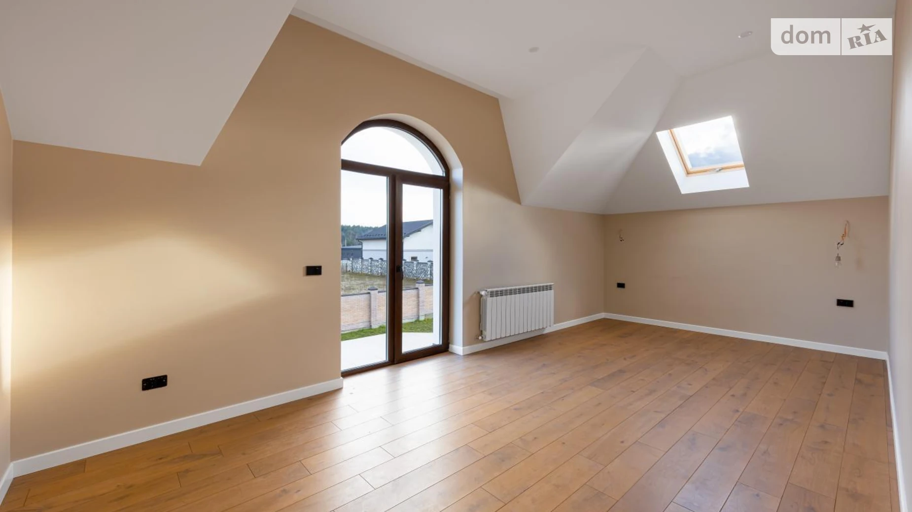 Продается дом на 2 этажа 236.5 кв. м с верандой, цена: 380000 $ - фото 5