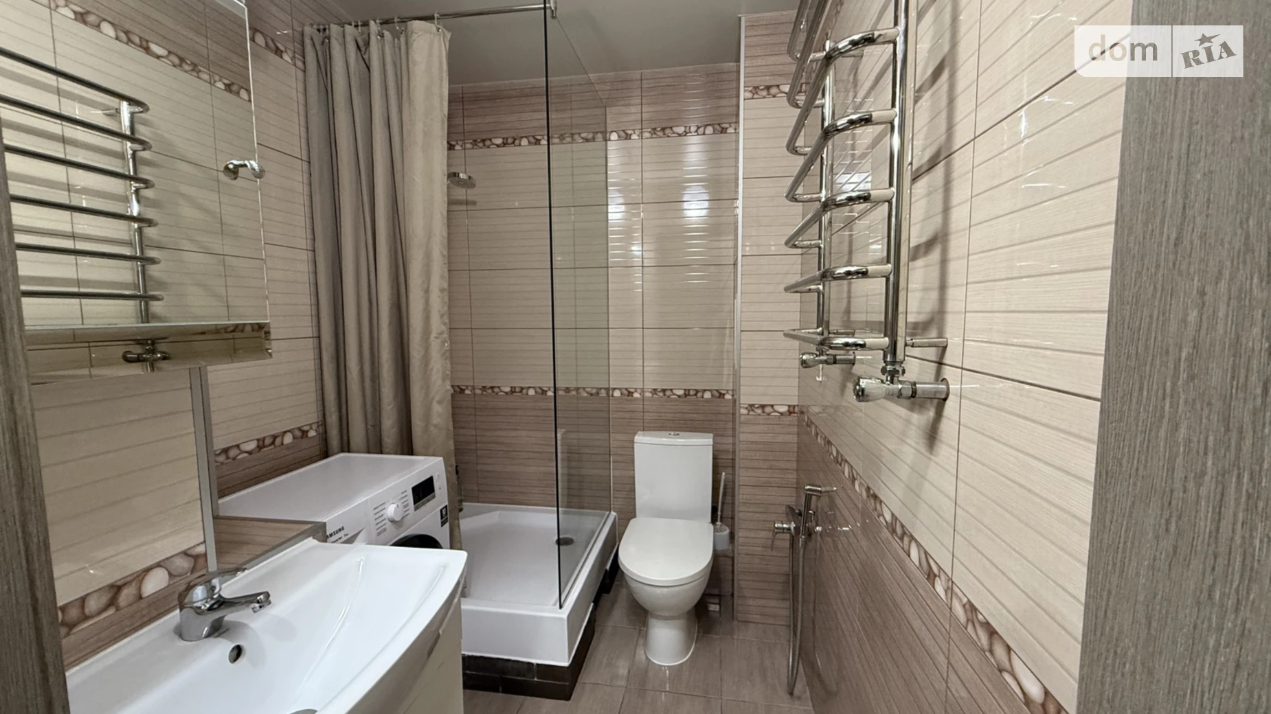 Продается 1-комнатная квартира 37.4 кв. м в Ровно, ул. Соборная - фото 2