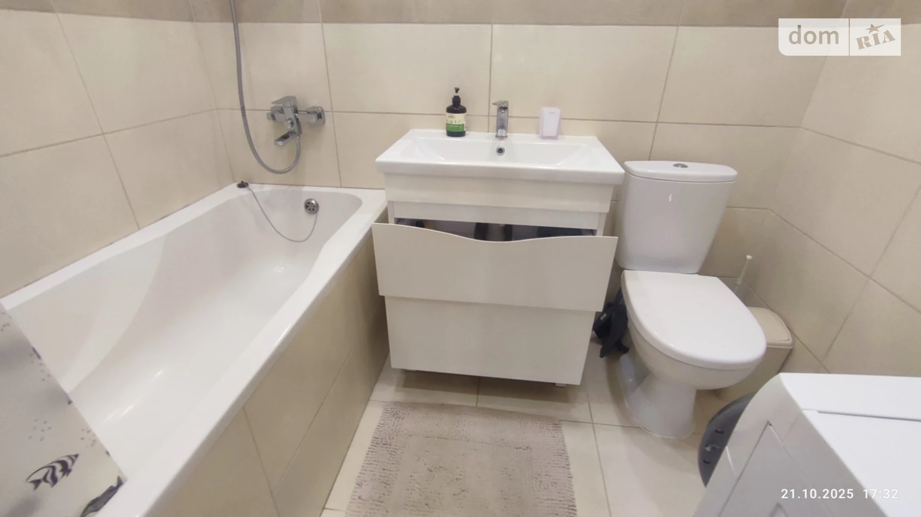 Сдается в аренду 1-комнатная квартира 42 кв. м в Ужгороде, ул. Владимирская, 63 - фото 5