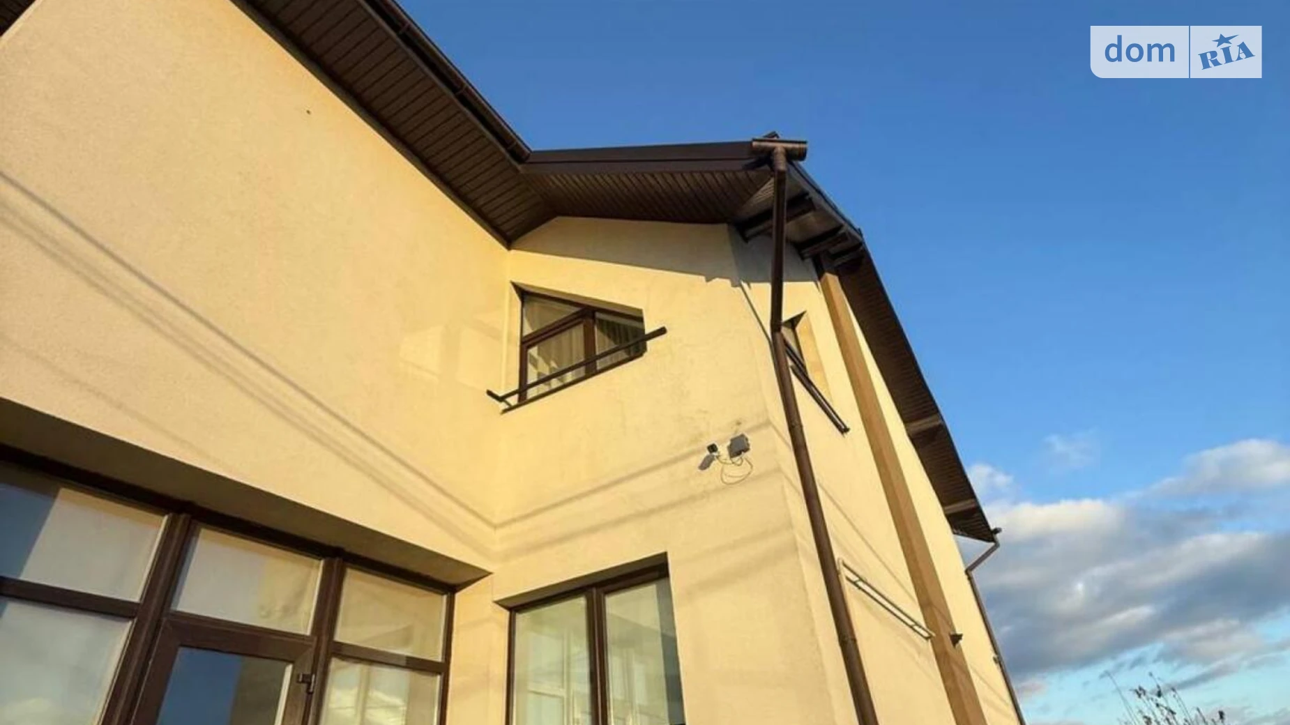 Продается дом на 2 этажа 194 кв. м с садом, цена: 250000 $ - фото 2