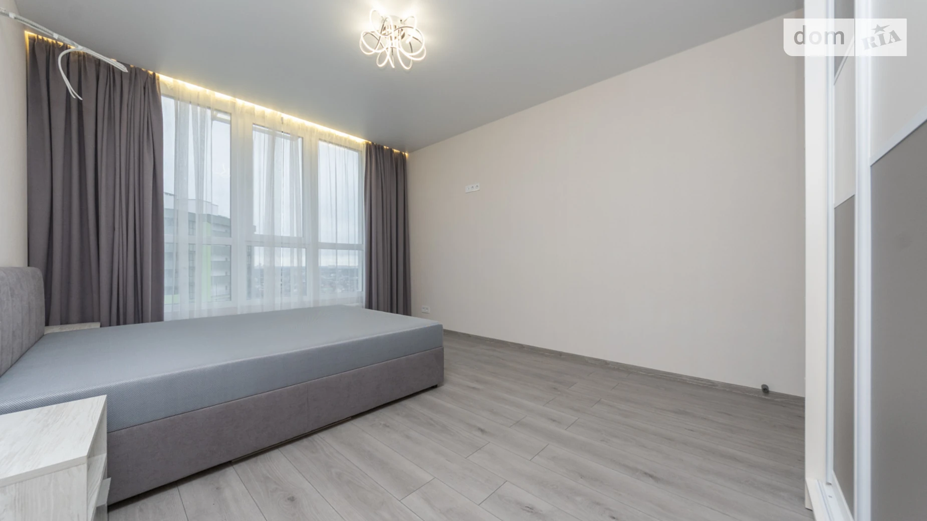 Продається 2-кімнатна квартира 49 кв. м у Києві, вул. Івана Виговського(Маршала Гречка), 12К - фото 2