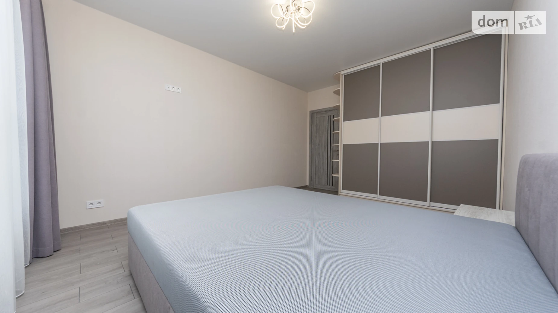 Продається 2-кімнатна квартира 49 кв. м у Києві, вул. Івана Виговського(Маршала Гречка), 12К - фото 3