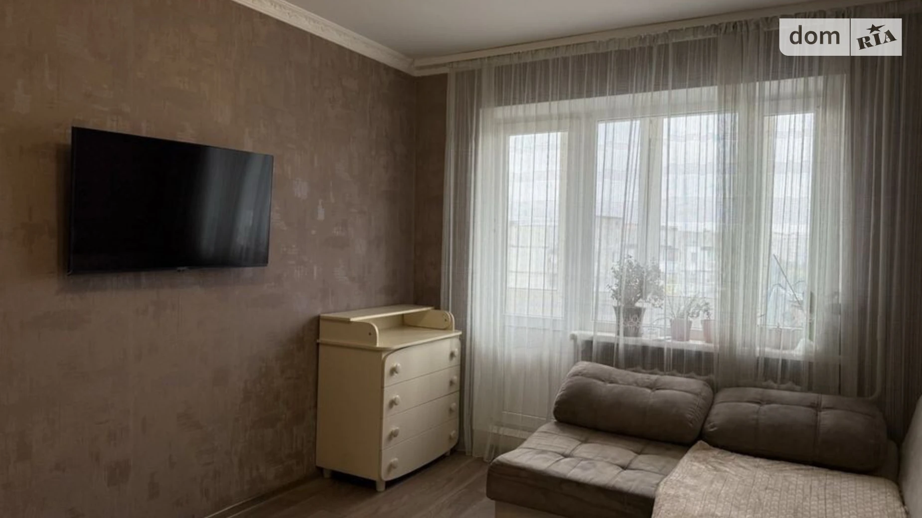 Сдается в аренду 1-комнатная квартира 35.2 кв. м в Ровно, цена: 9500 грн - фото 2