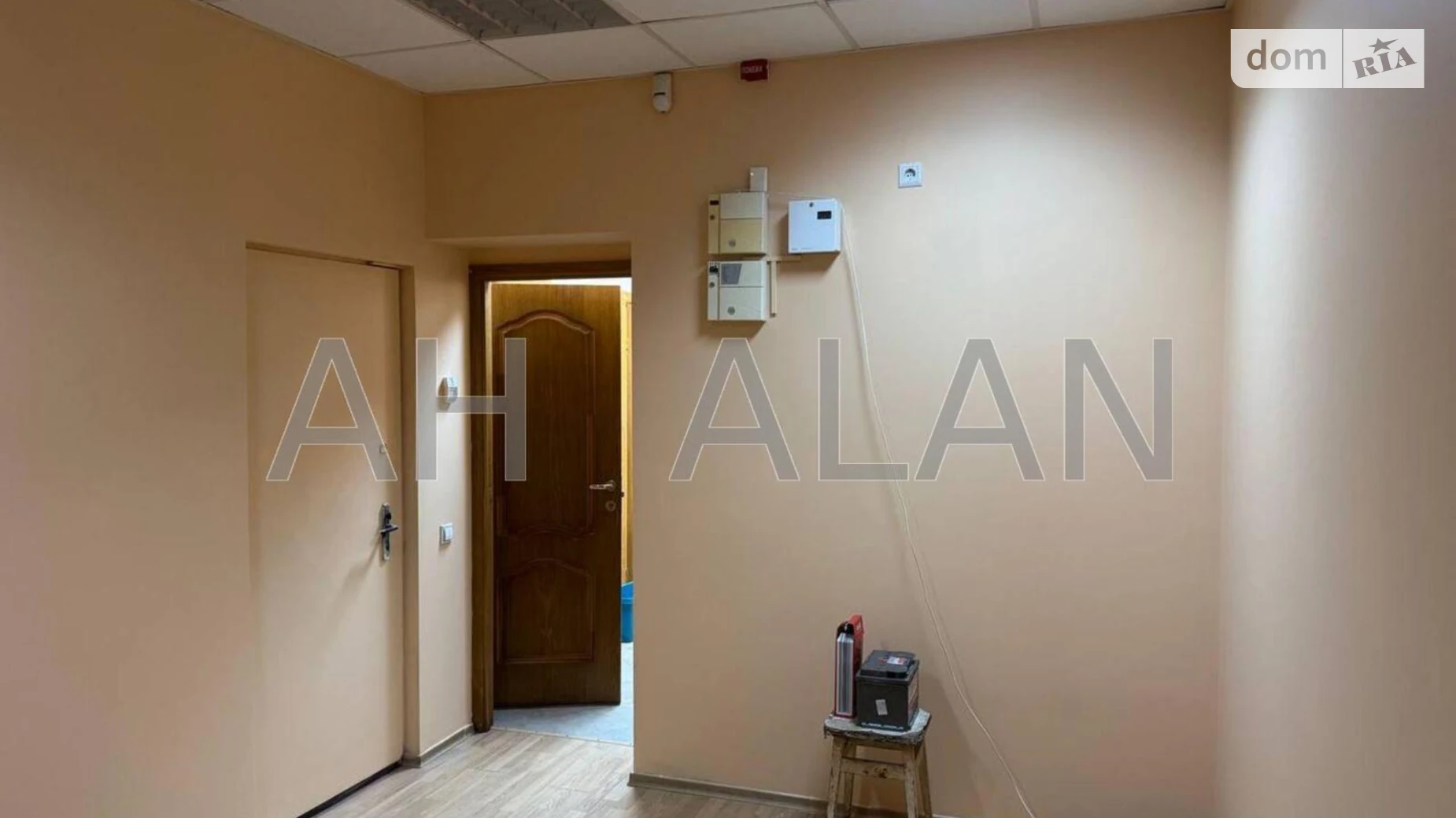 Сдается в аренду офис 70 кв. м в бизнес-центре, цена: 35000 грн - фото 5