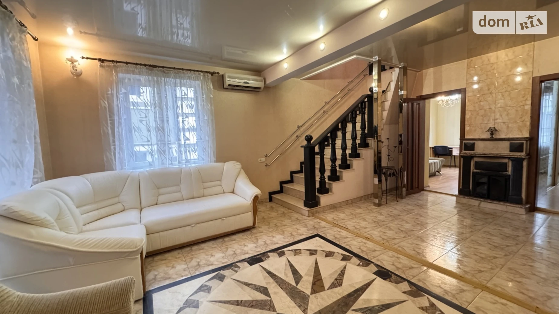 Сдается в аренду дом на 3 этажа 267 кв. м с подвалом, цена: 1000 $ - фото 4